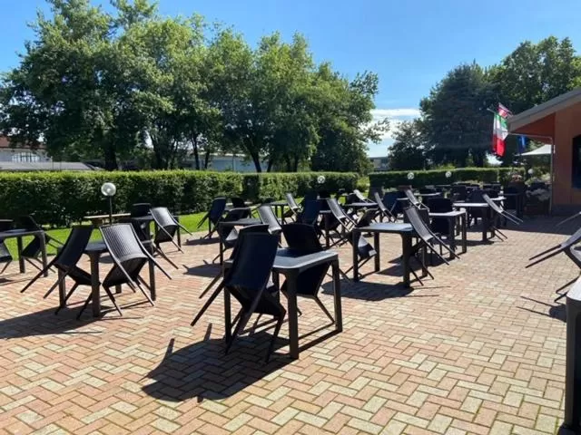 Patio in Hotel Erbaluce