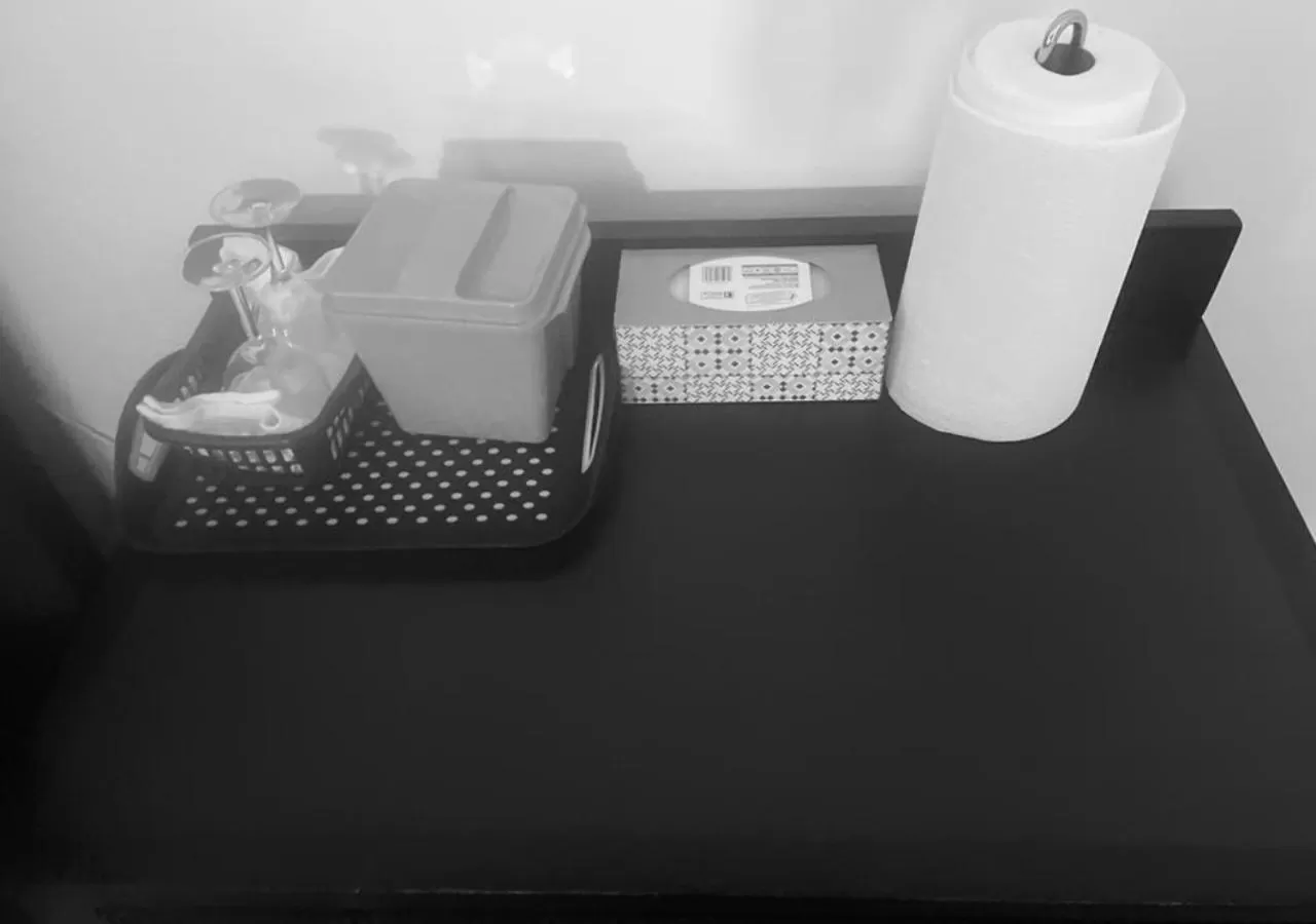 Coffee/tea facilities in NORTHERN MOTEL