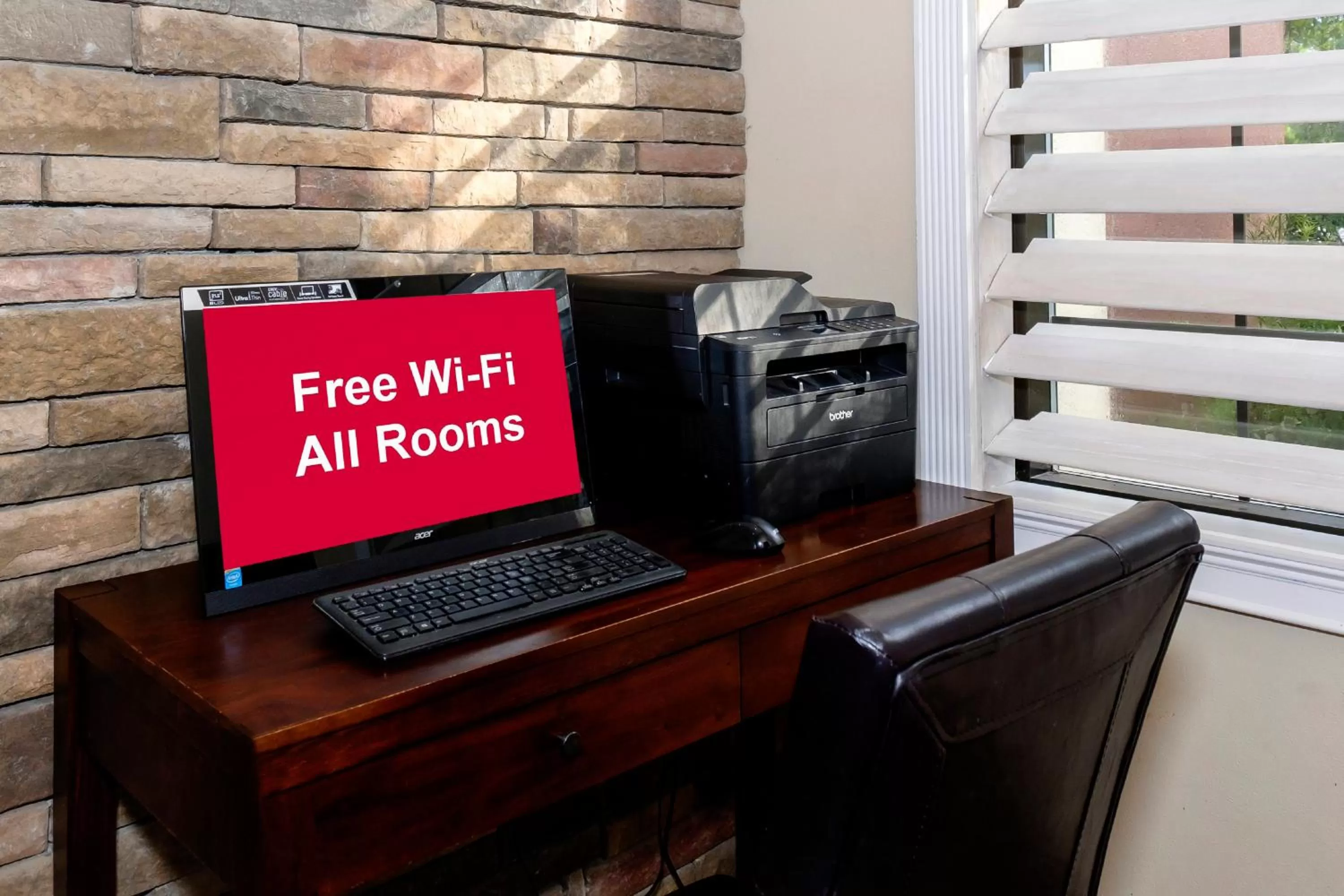 Business facilities in Red Roof Inn PLUS+ Palm Coast