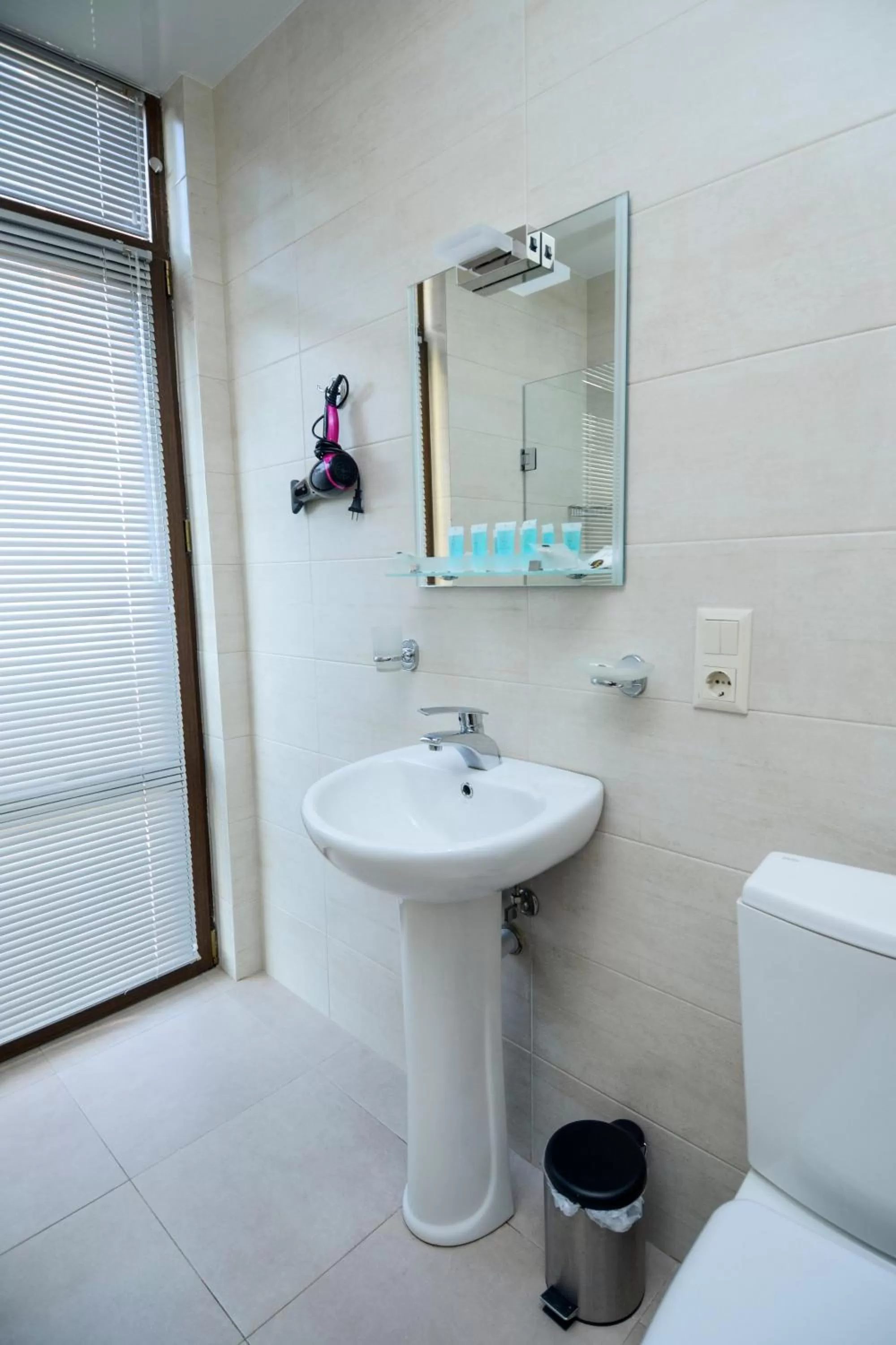 Bathroom in Hotel Avlabari Terrace