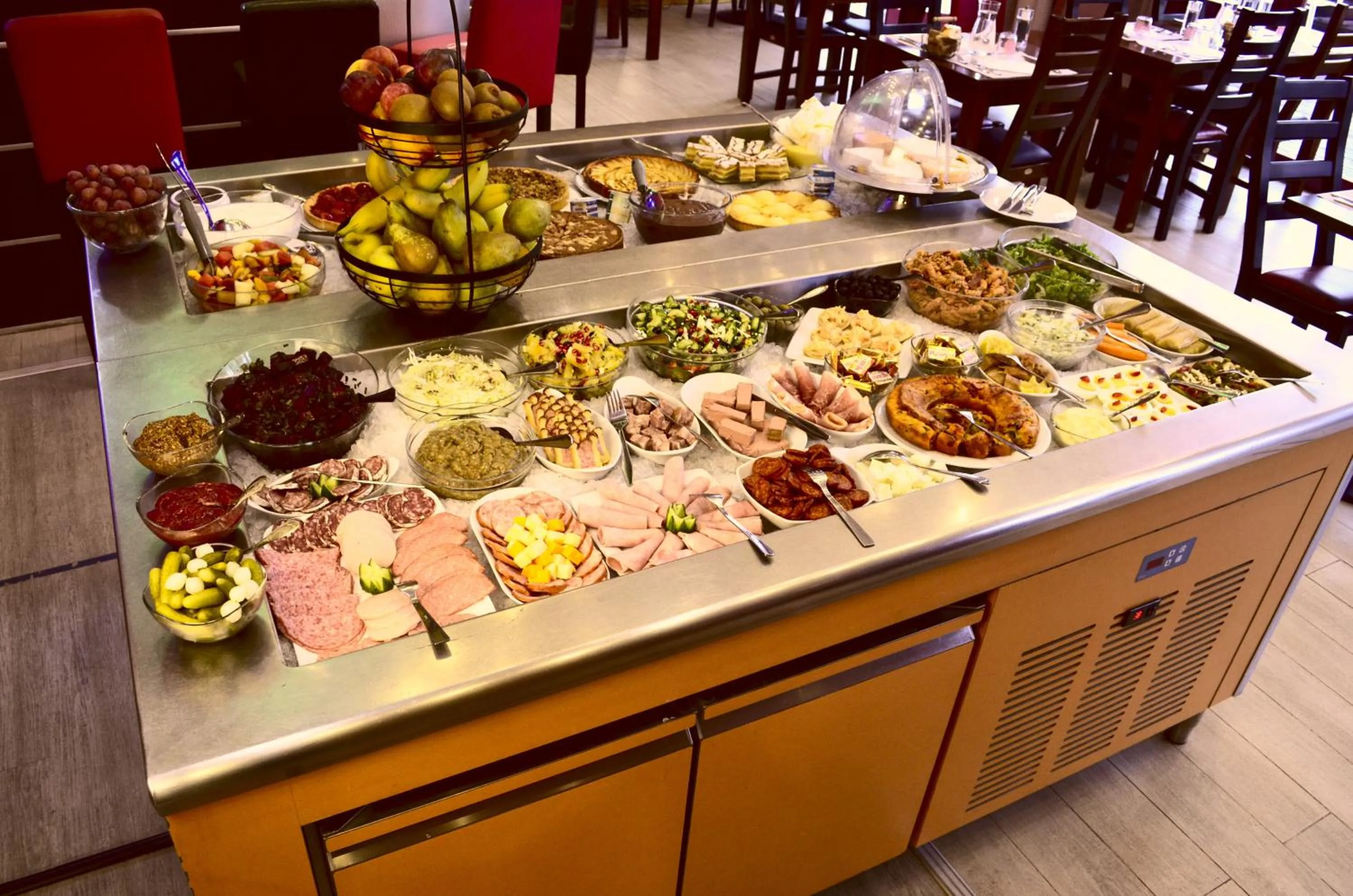 Breakfast in Comfort Hotel Orleans Sud