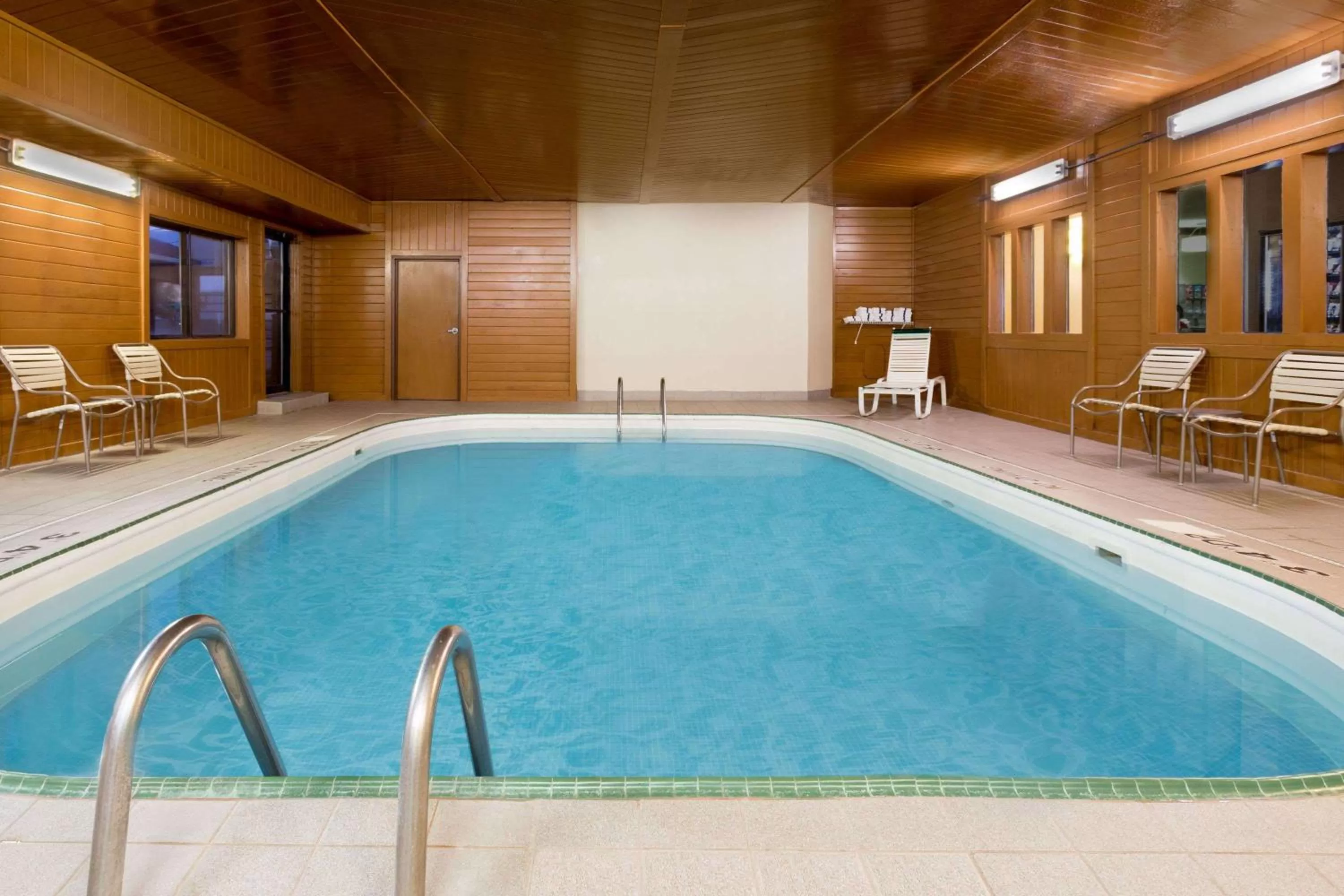 On site in Baymont by Wyndham Waterloo