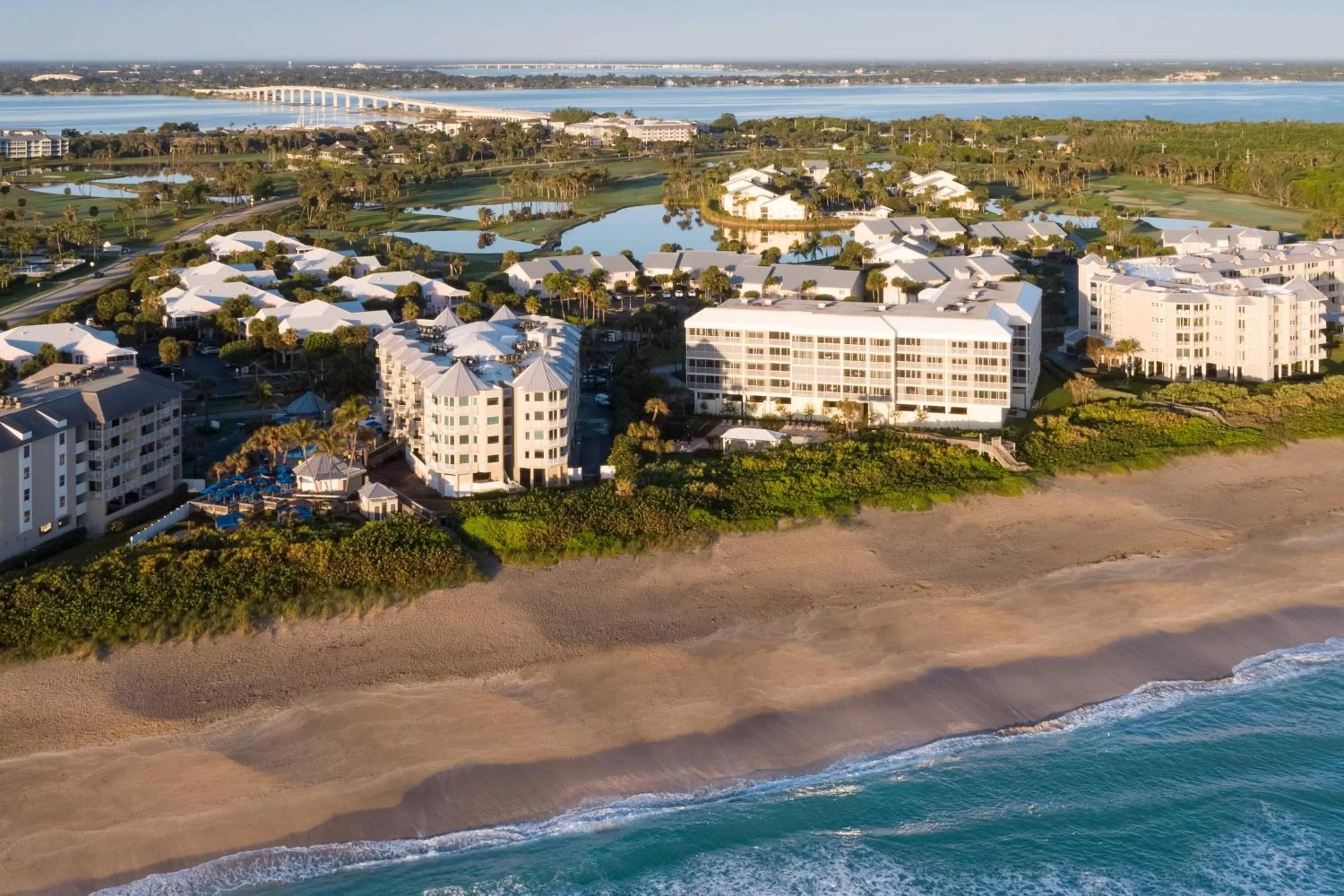 Property building in Marriott Hutchinson Island Resort & Beach Villas, Golf & Marina