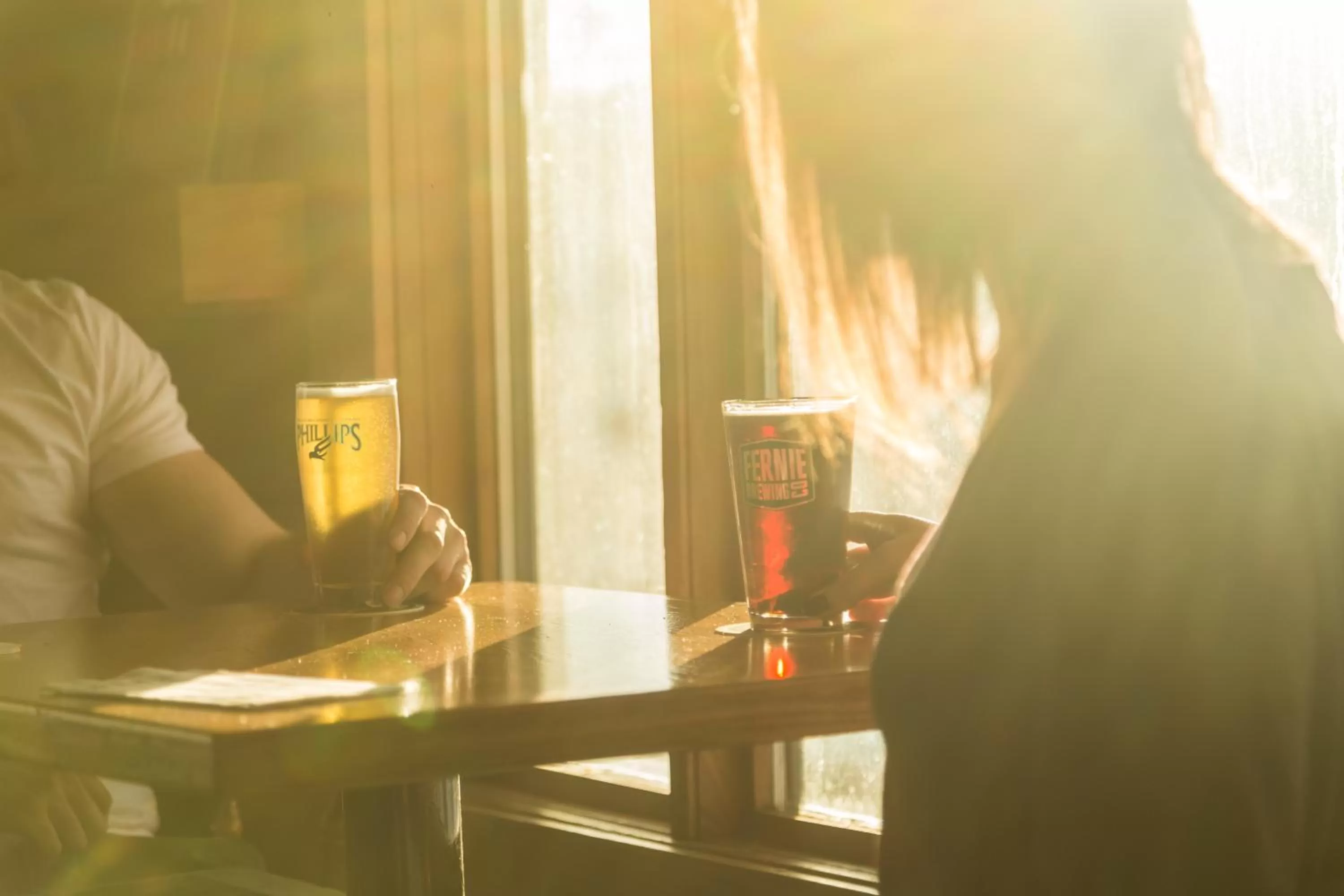 Restaurant/places to eat in The Flying Steamshovel Inn