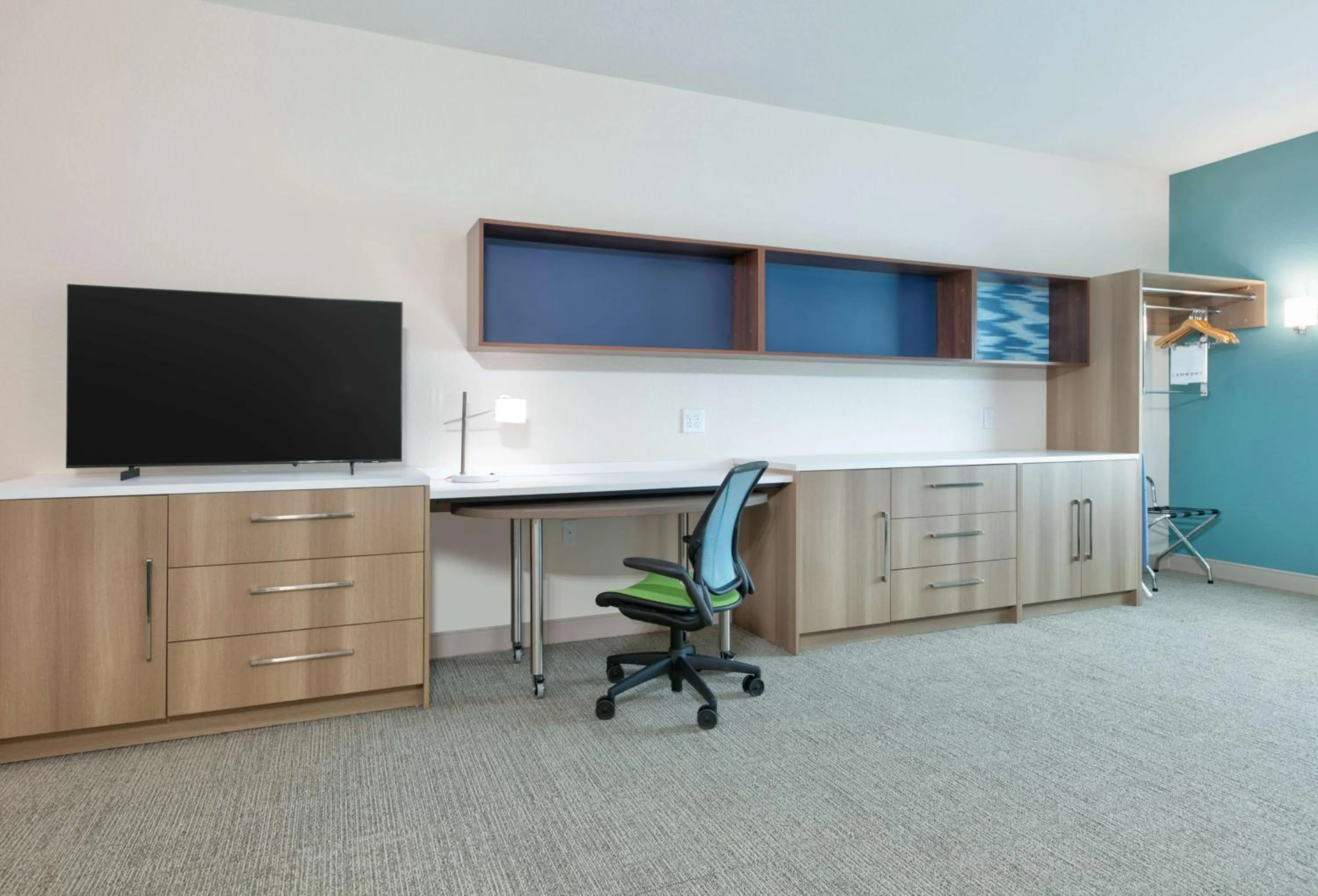 Bedroom in Home2 Suites By Hilton El Campo