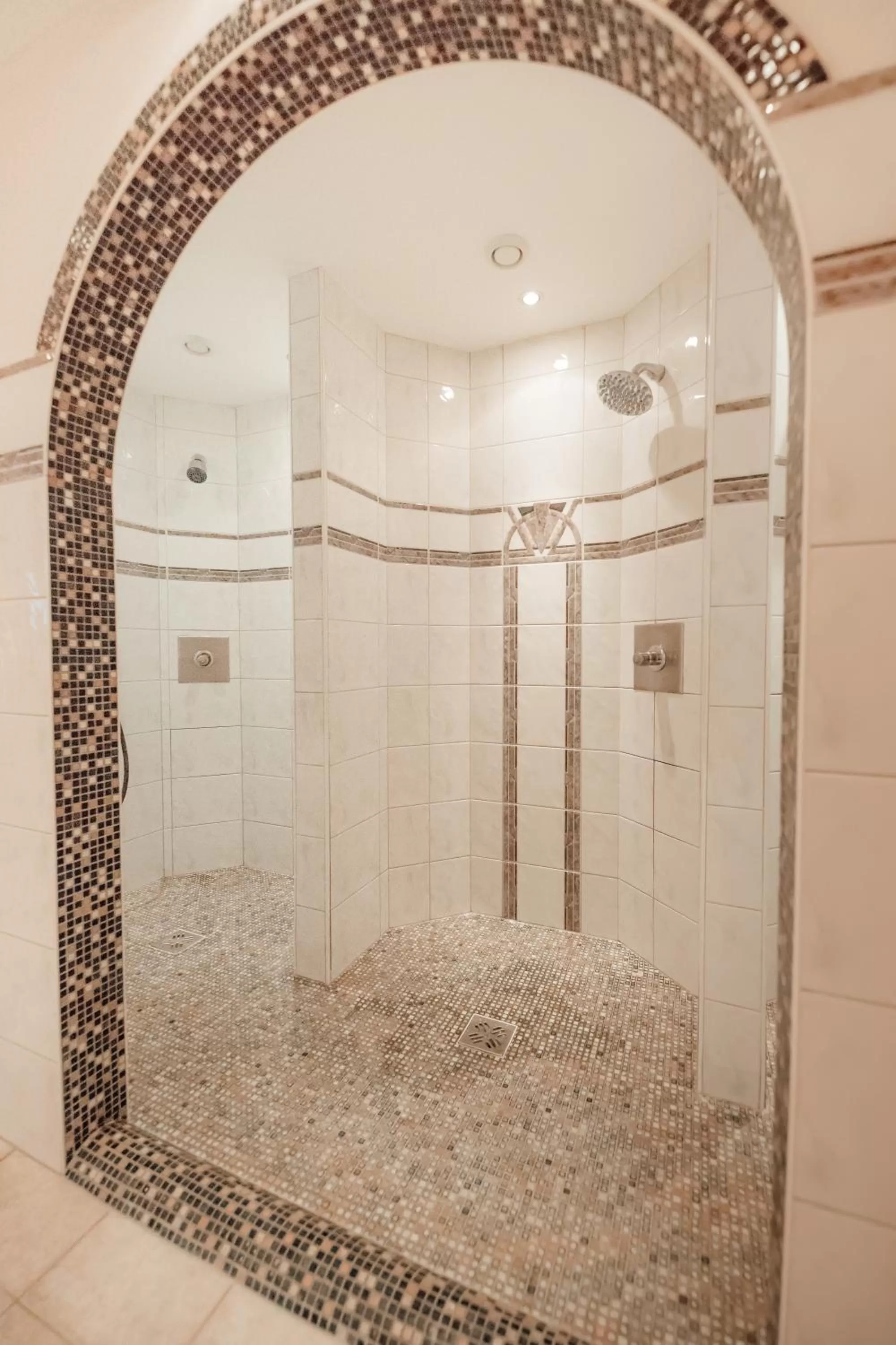 Shower in Dandler - Zimmer und Ferienwohnungen