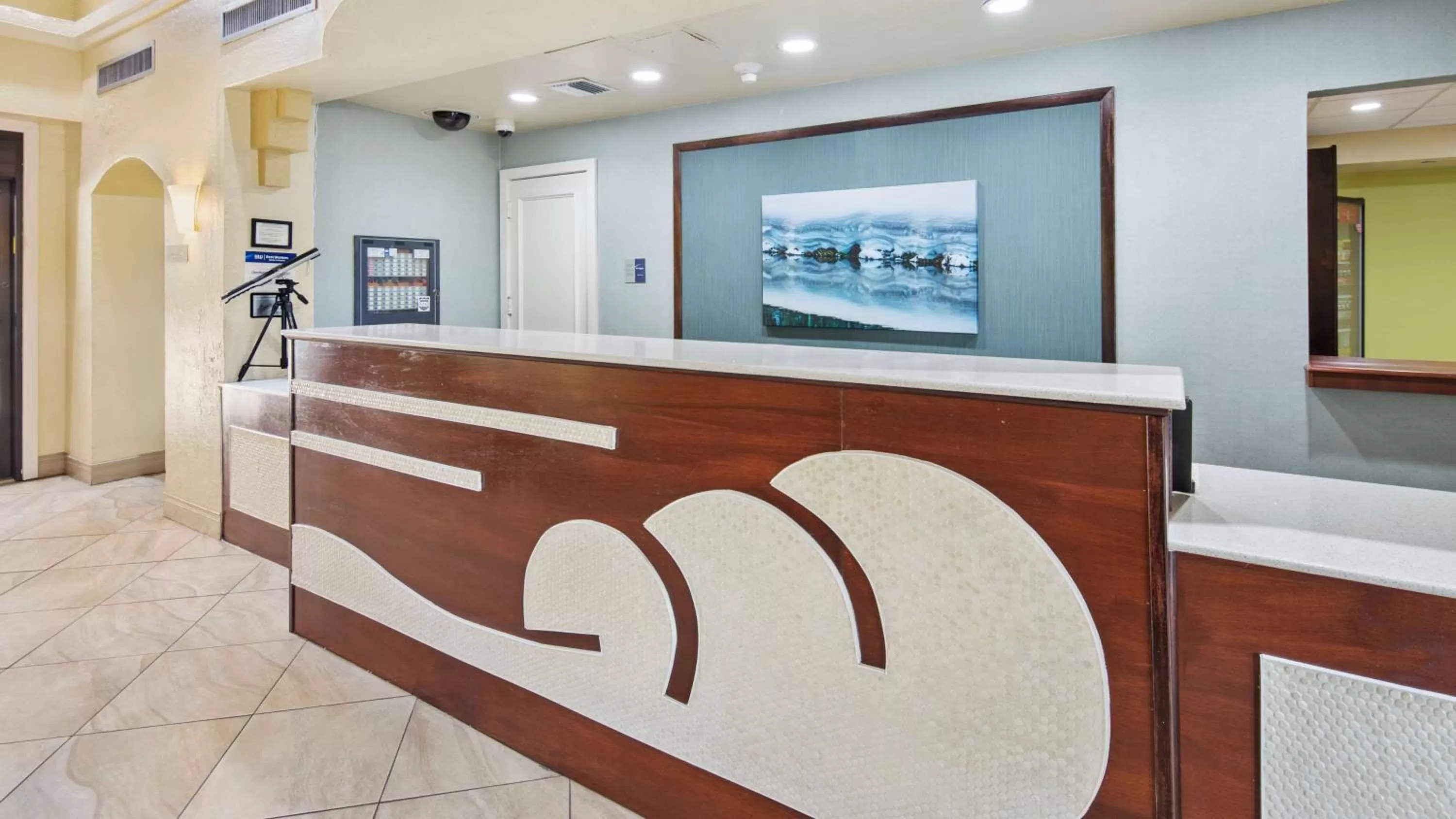 Lobby or reception in Best Western Plus Deerfield Beach Hotel & Suites