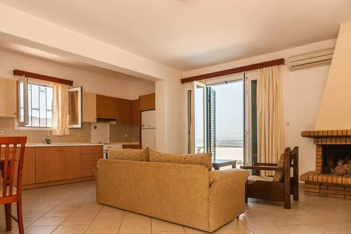 Kitchen or kitchenette in Epidavros Seascape