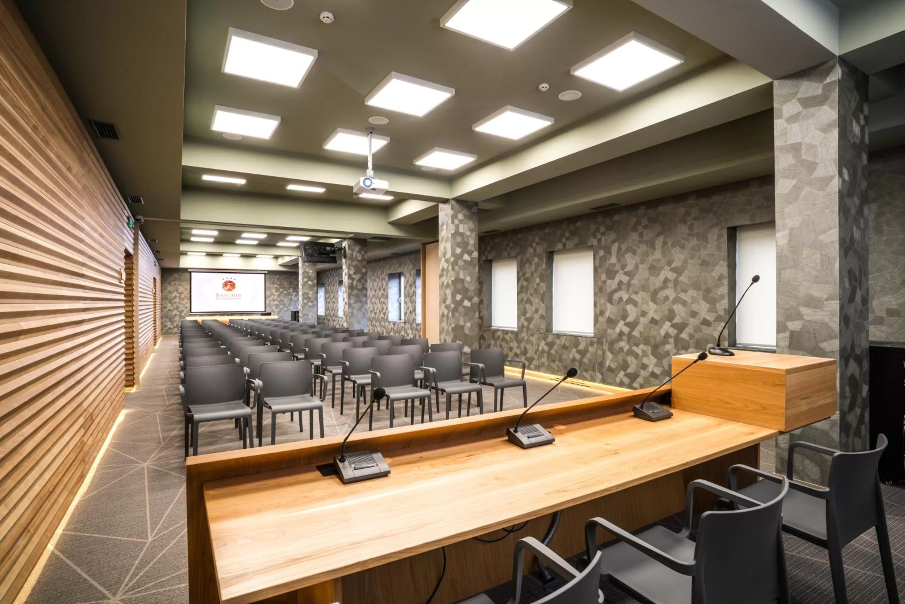 Meeting/conference room in Jolly Alon Hotel