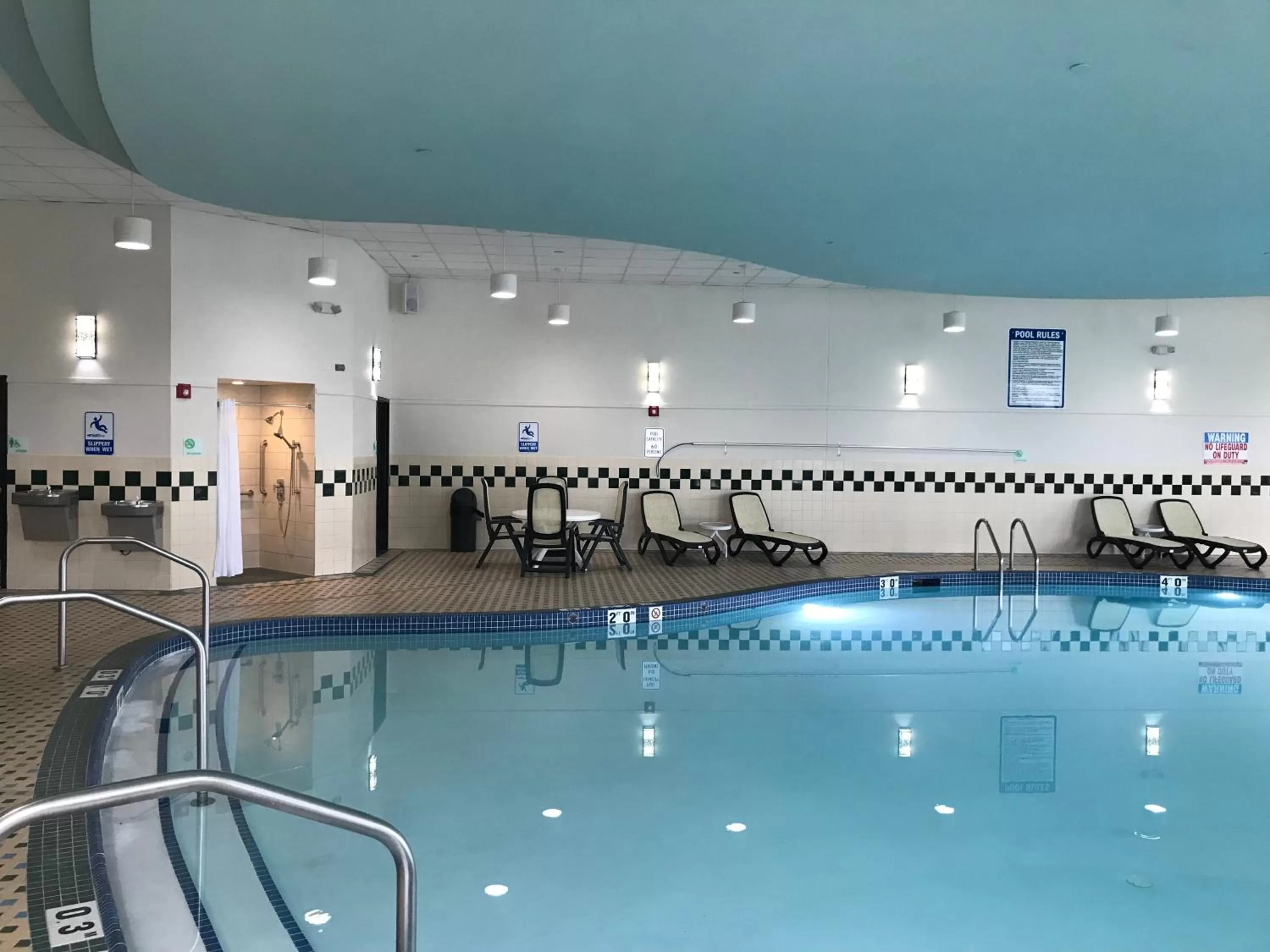 Swimming pool in Holiday Inn Hotel & Suites Chicago Northwest - Elgin by IHG