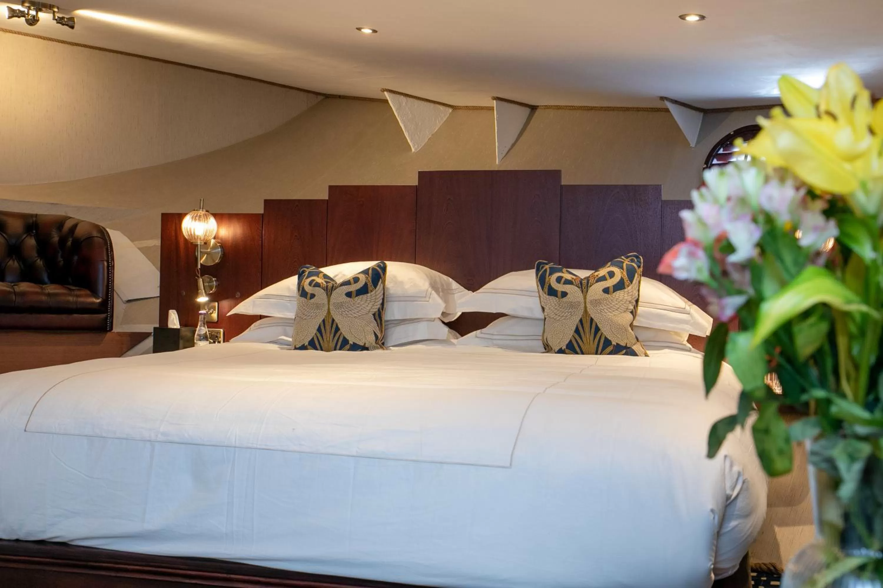 Bed in Ocean Mist Leith