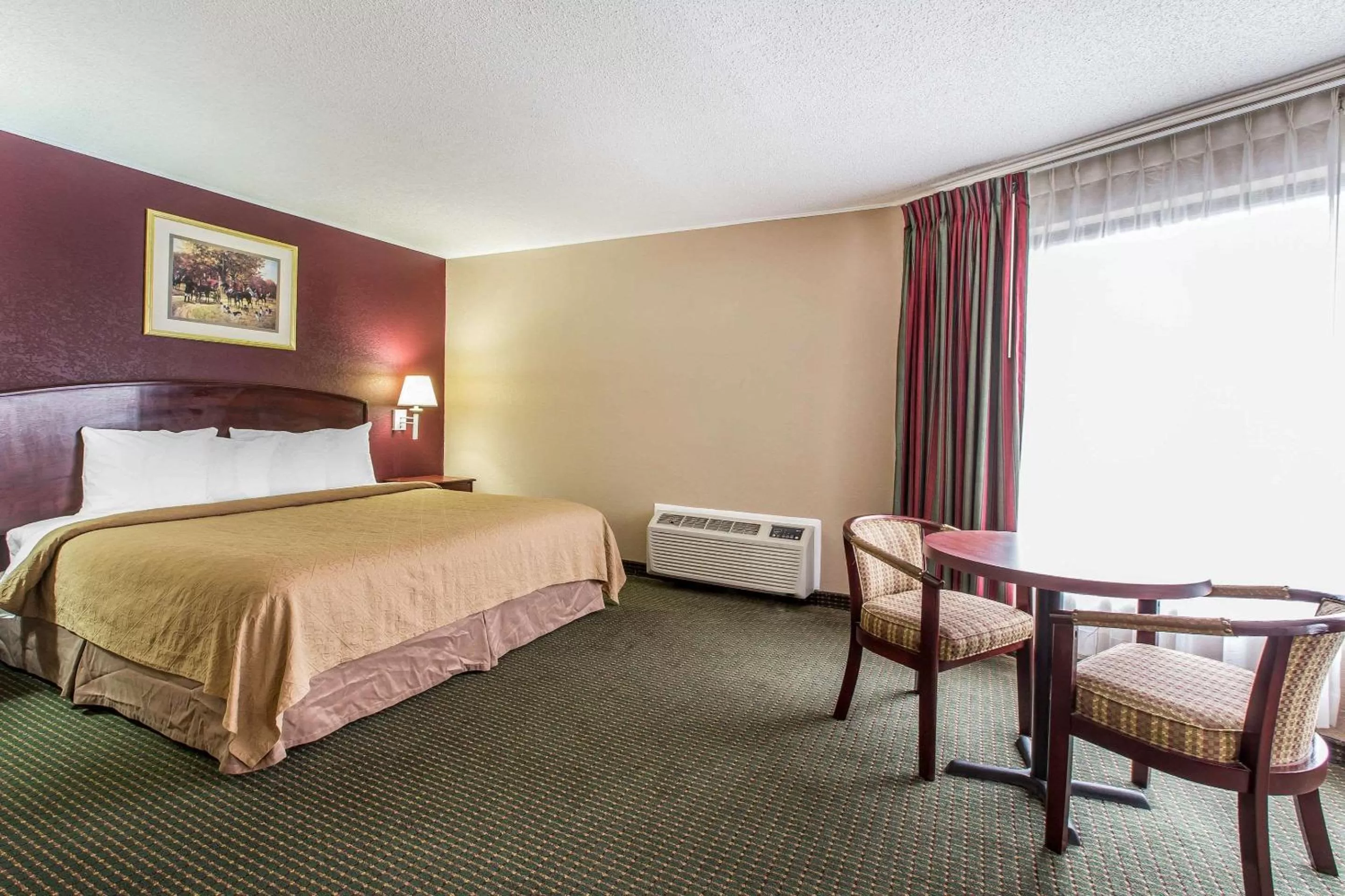 Bedroom in Quality Inn Tifton