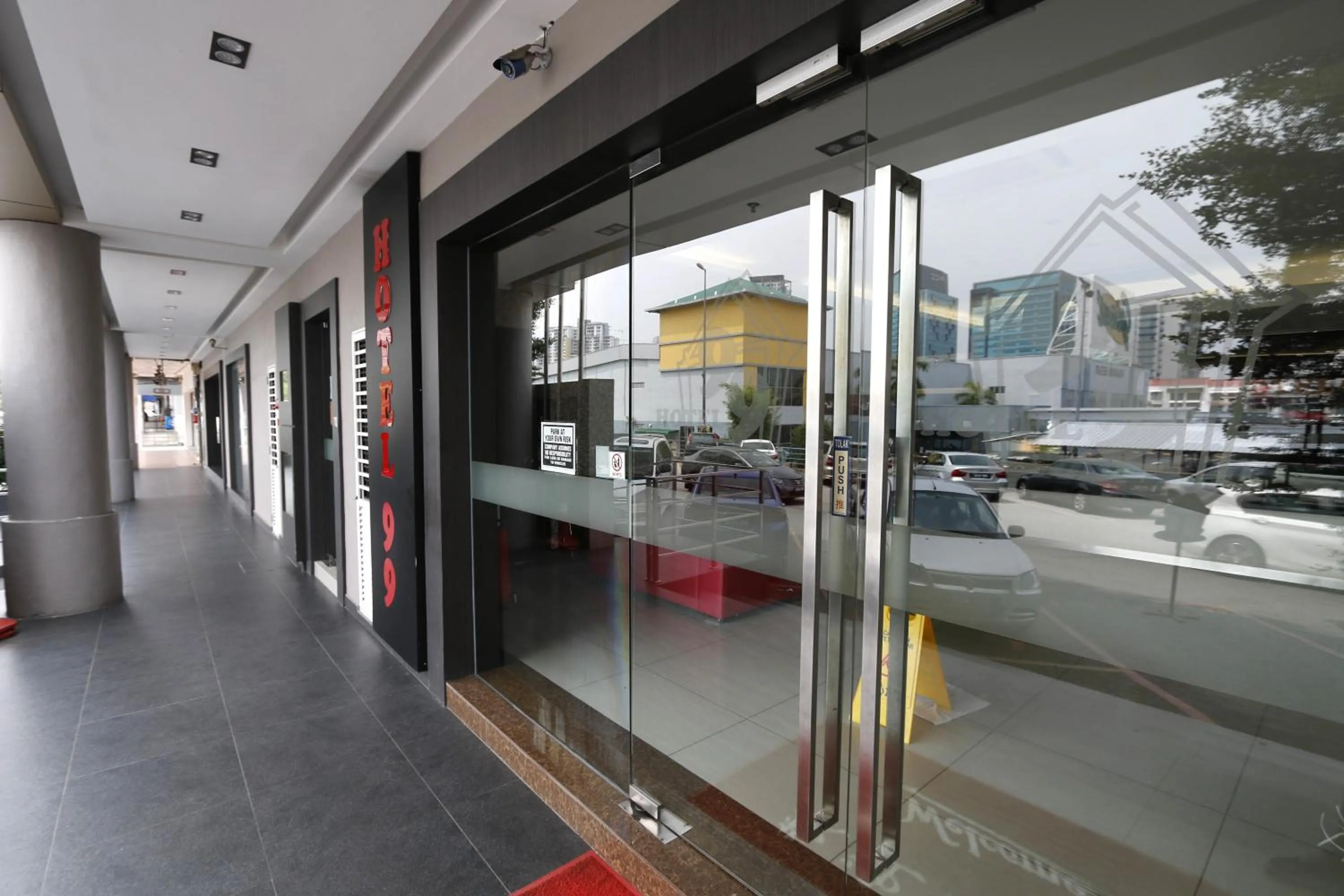 Balcony/Terrace in Hotel 99 Bandar Puteri Puchong