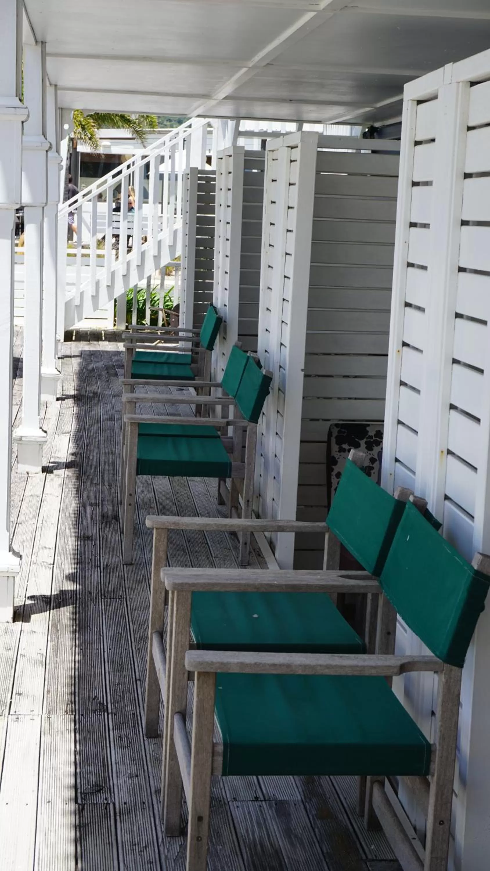 Nana Glads Beachfront Accommodation