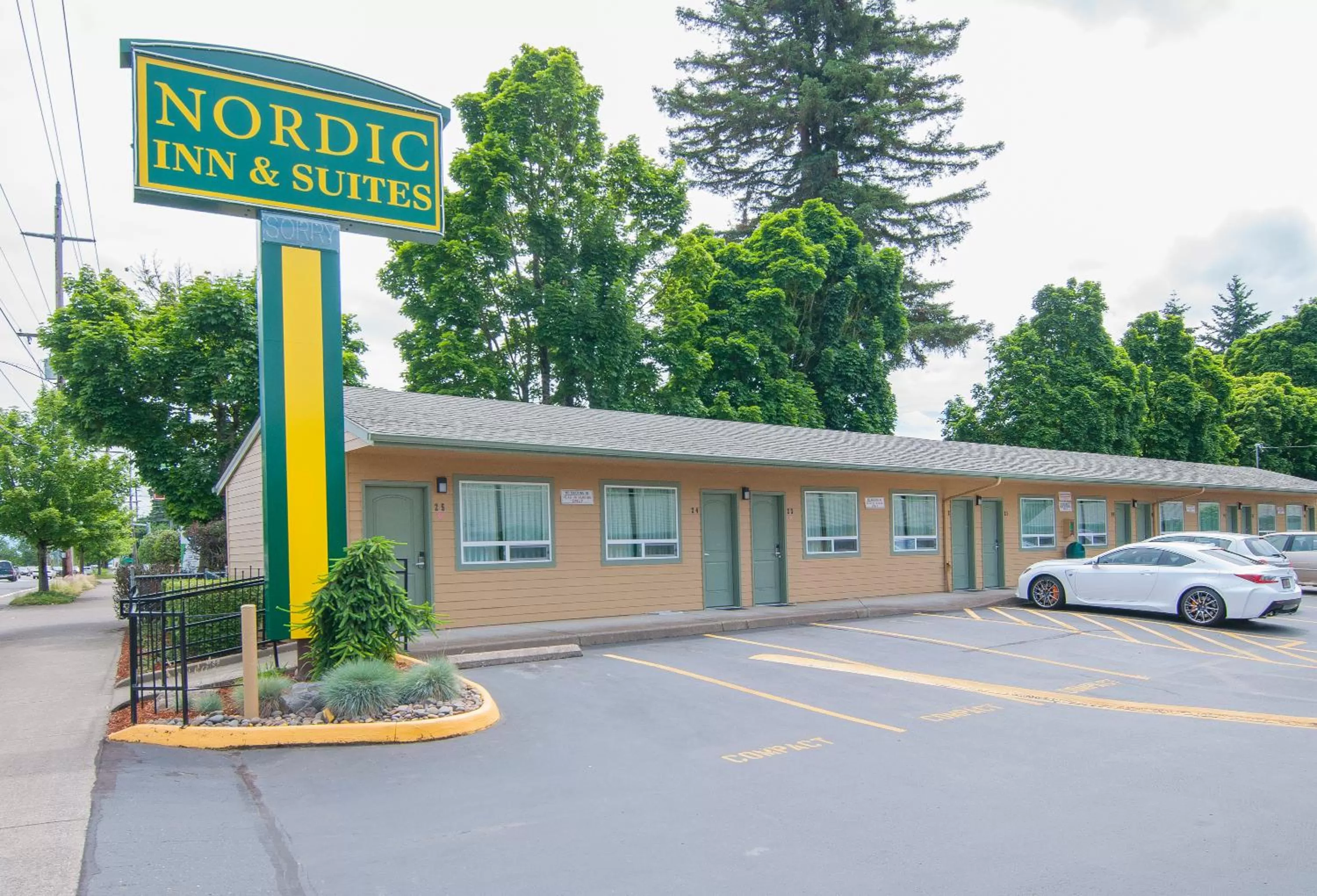 Nordic Inn and Suites