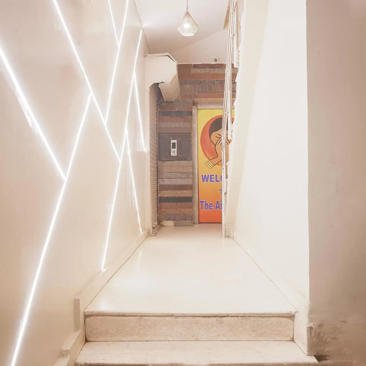 Property building in Staybook - Hotel City Stories - By Aira Xing, Paharganj, New Delhi