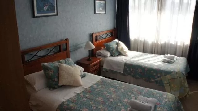 Photo of the whole room, Bed in Hotel Dikran