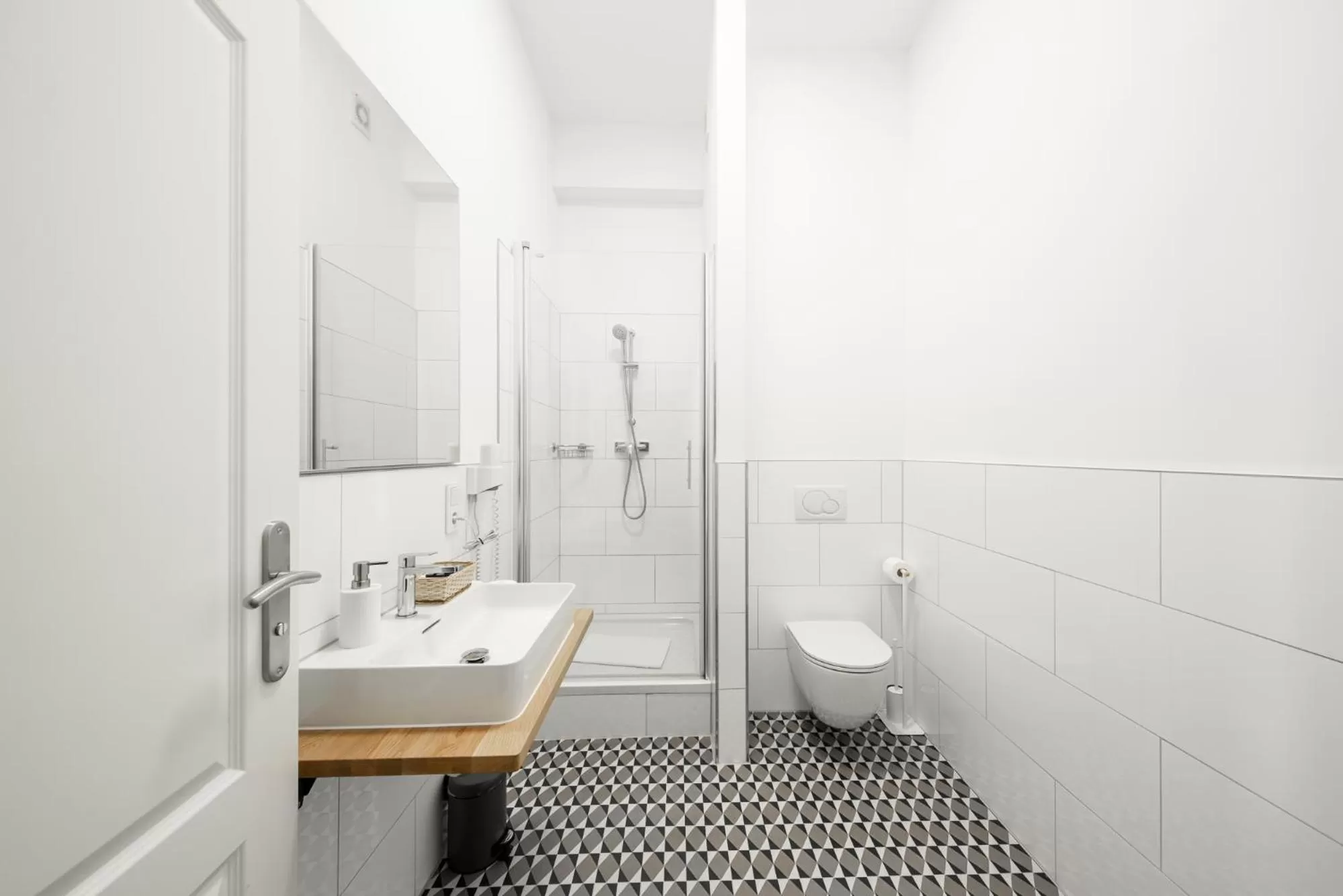 Shower in Hotel Am Markt