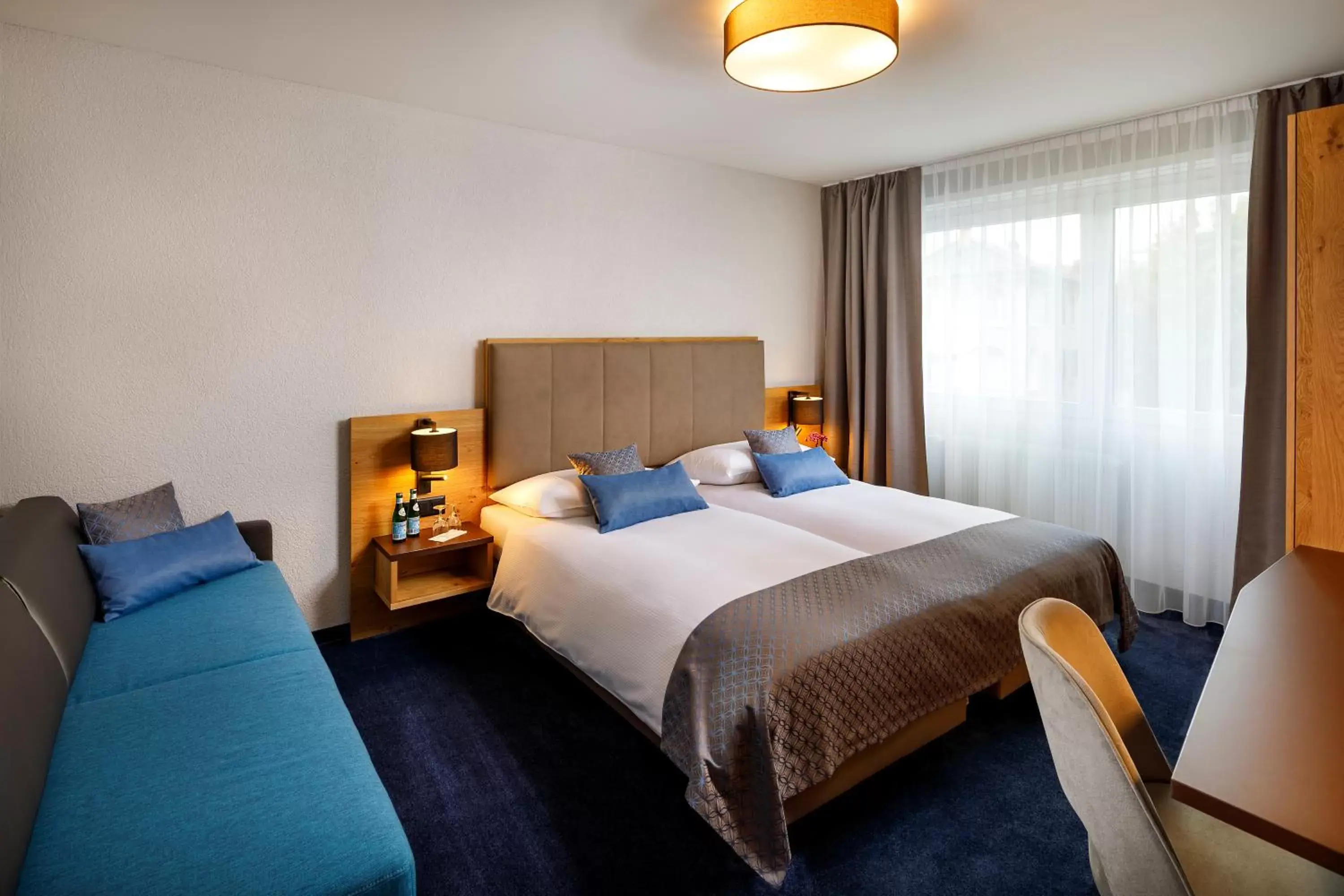 Superior Double or Twin Room in Hotel Tivoli Superior Double or Twin Room in Hotel Tivoli