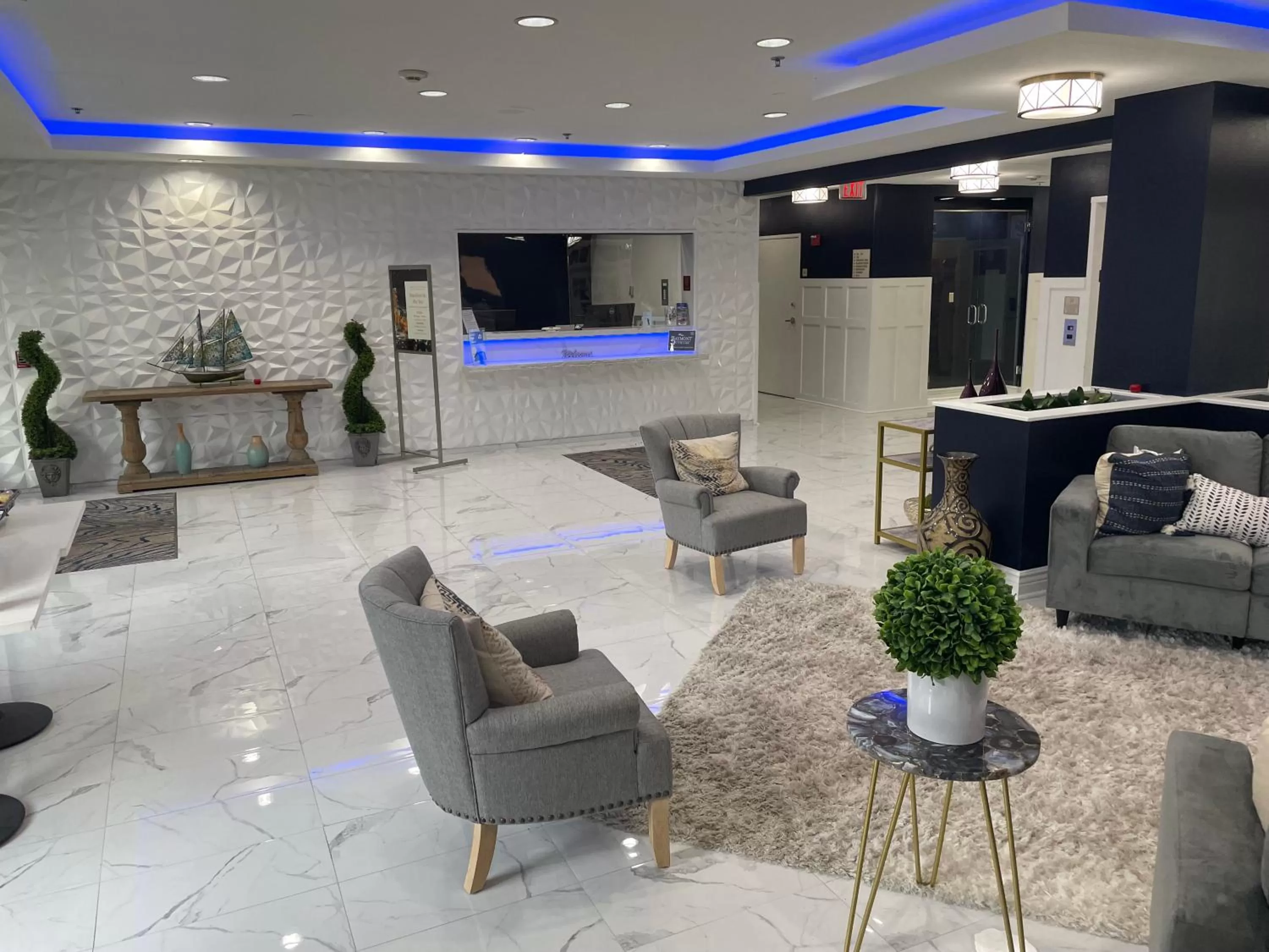 Lobby or reception in Baymont on the lake by Wyndham Hot Springs