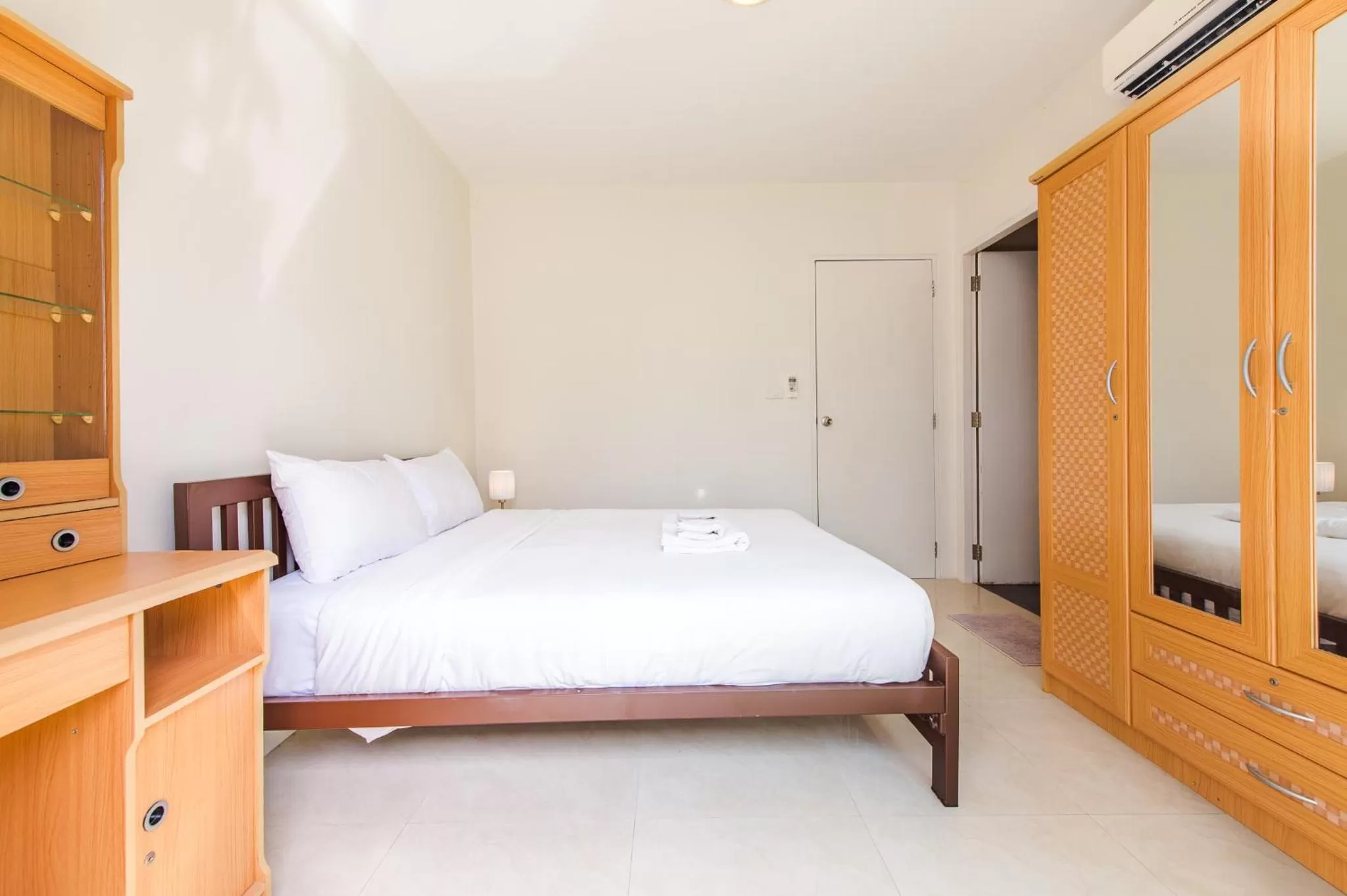 Bedroom, Bed in The Beach Village Resort