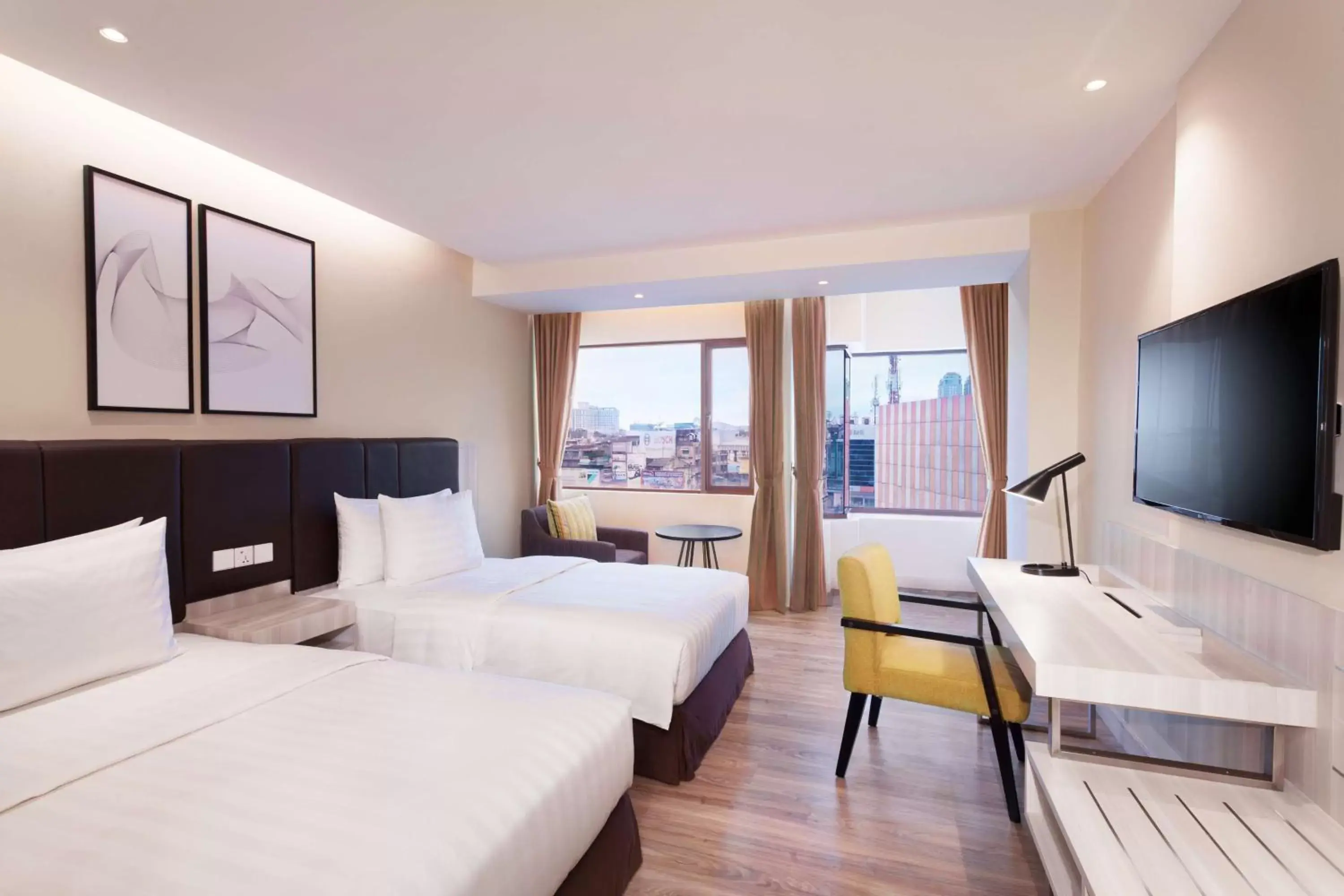 Deluxe Double or Twin Room in Radisson Medan Deluxe Double or Twin Room in Radisson Medan