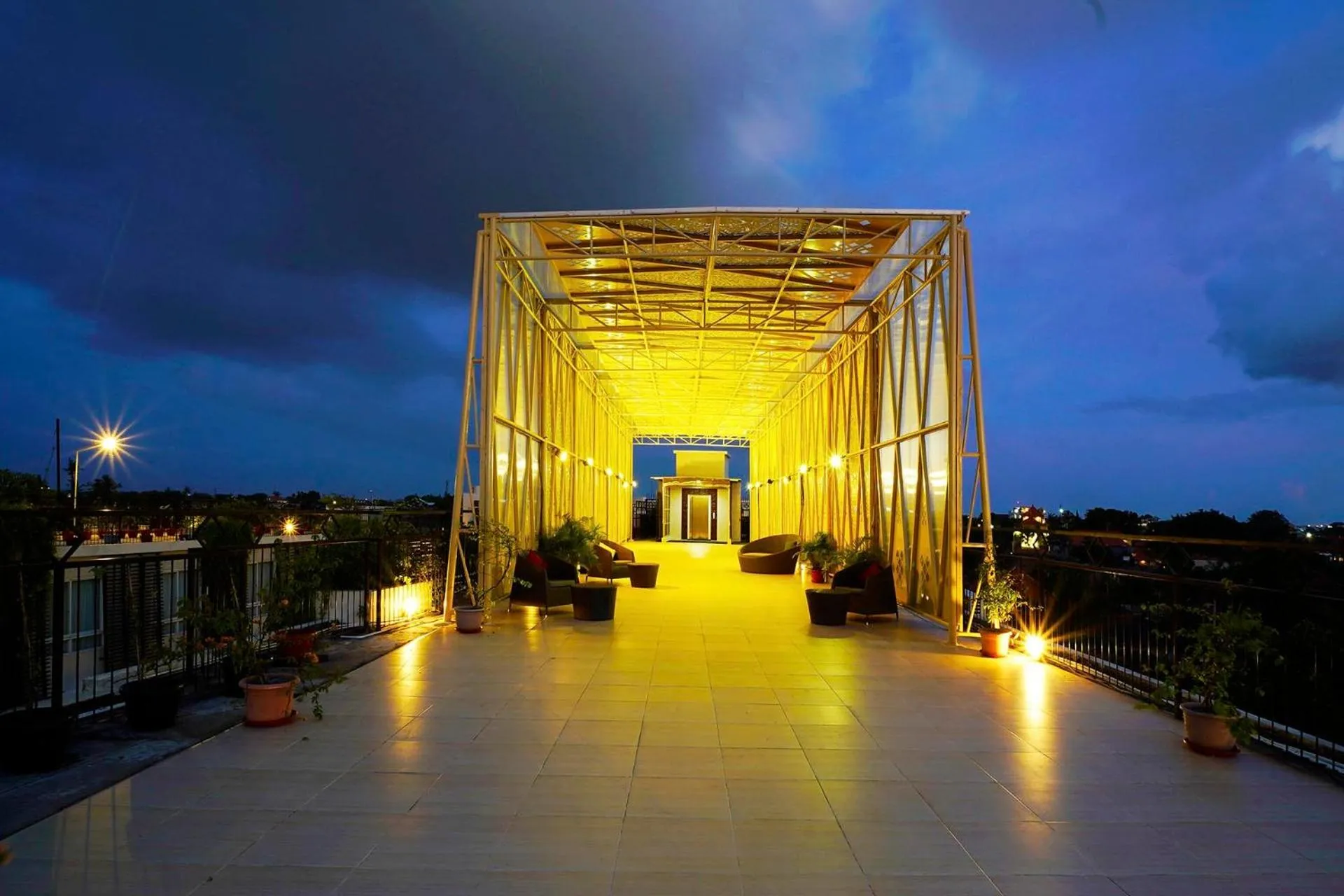 Lounge or bar in Ananta Legian Hotel