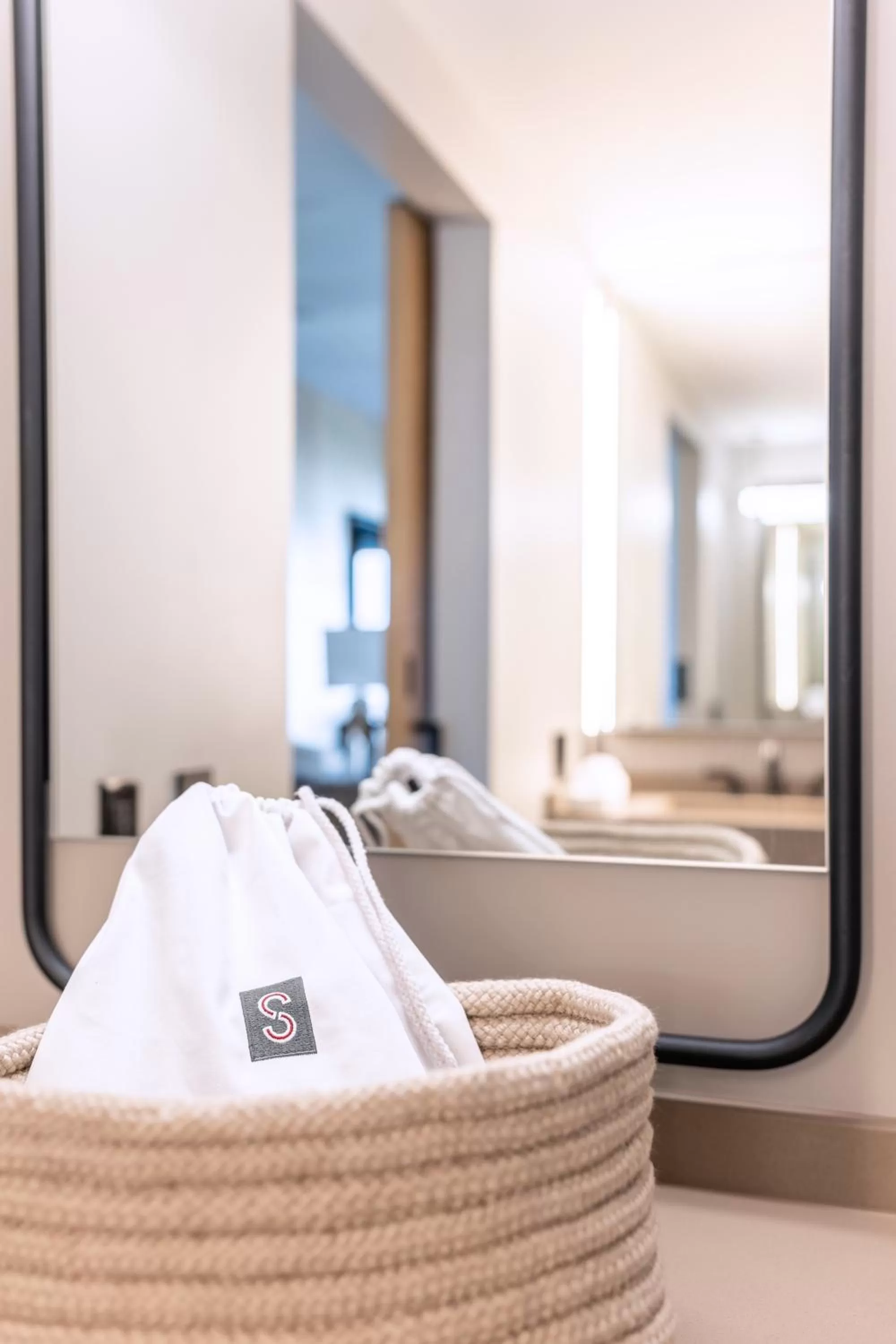 Bathroom, Bed in The Shay, a Destination by Hyatt