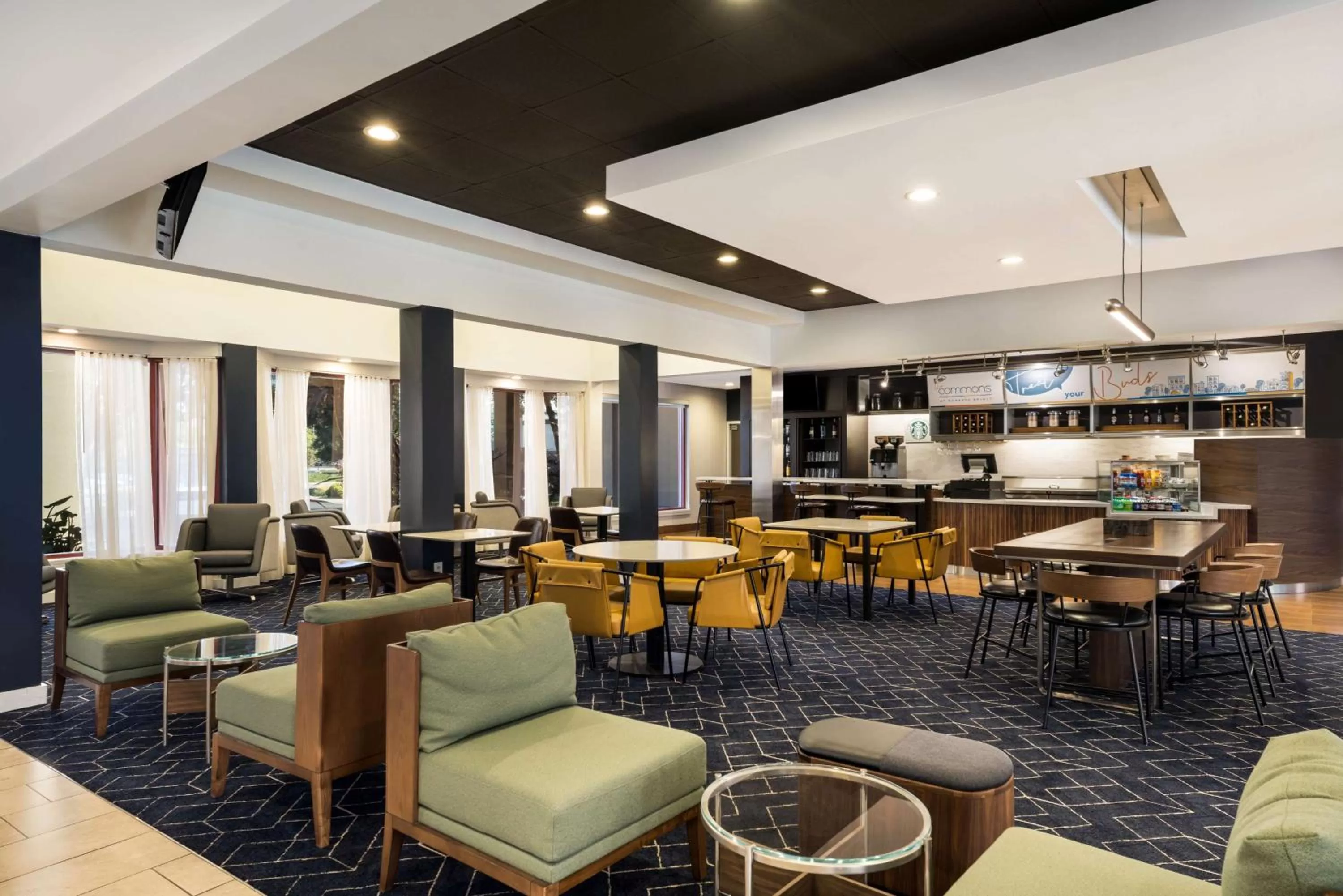 Restaurant/places to eat in Sonesta Select San Jose Airport