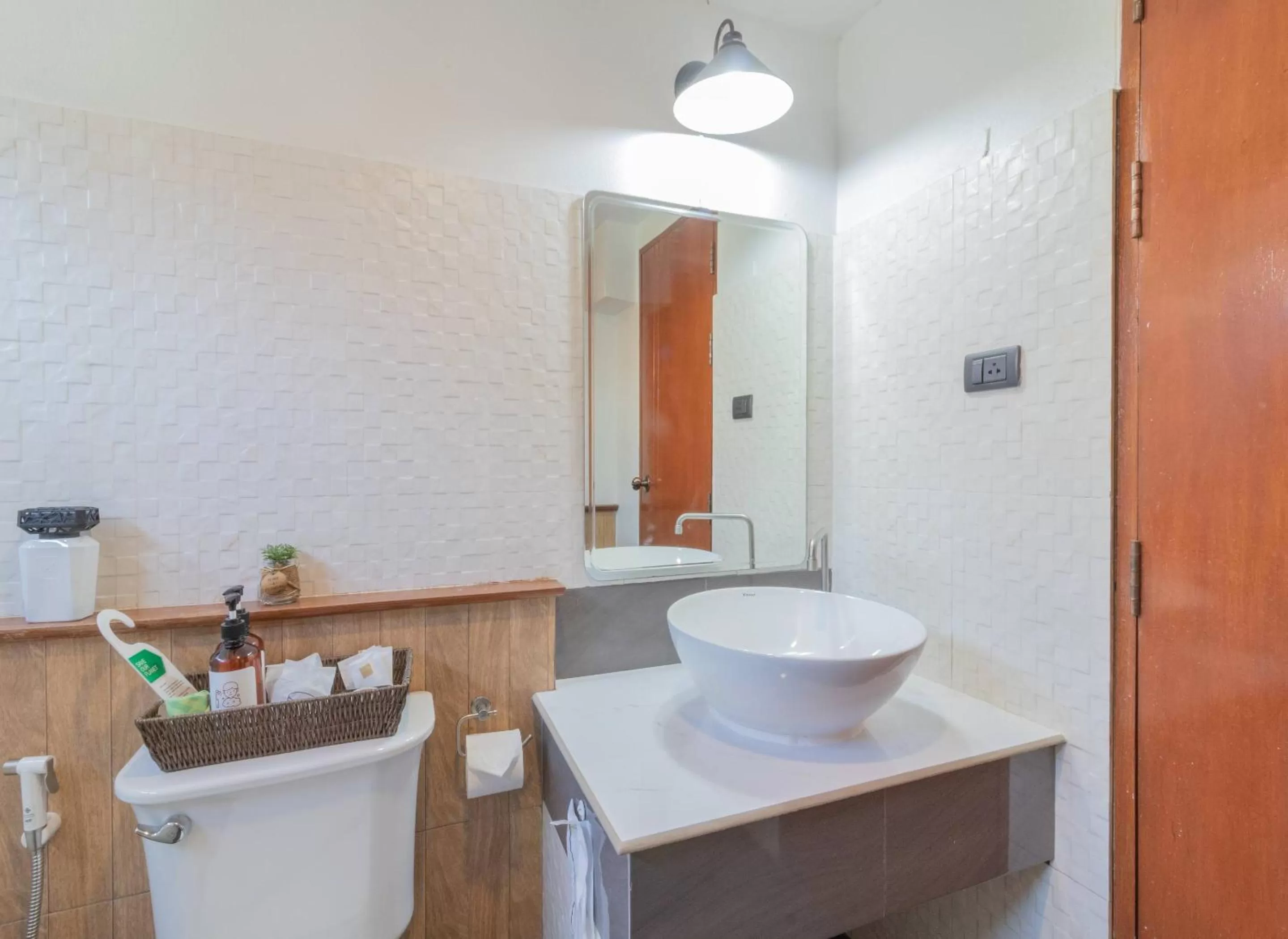 The Old City Wall Inn