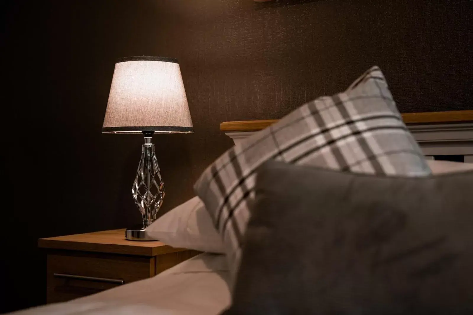 Family Room with Shared Bathroom in Castle Hotel Haverfordwest Family Room with Shared Bathroom in Castle Hotel Haverfordwest