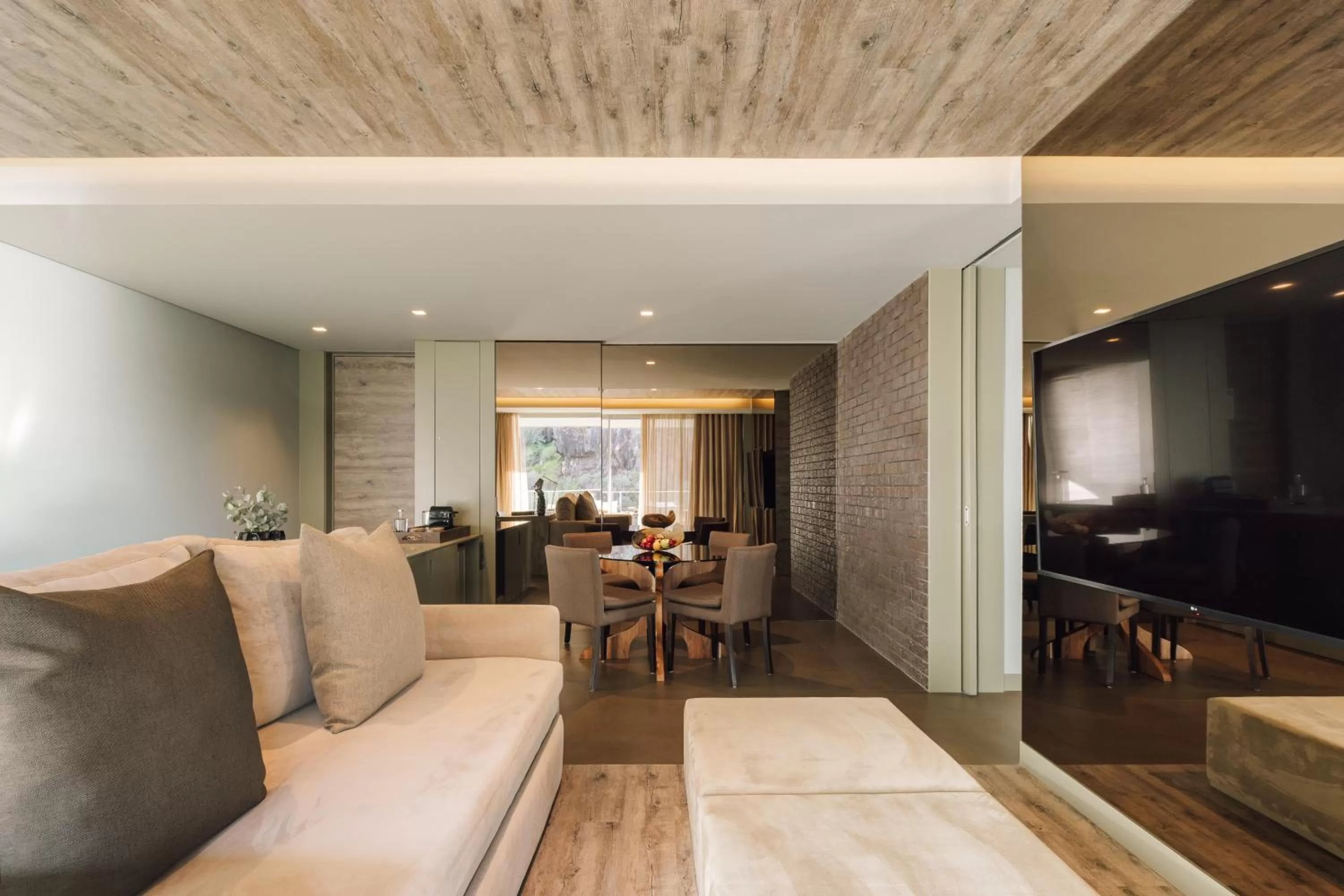 Communal lounge/ TV room in Saccharum - Resort and Spa - Savoy Signature