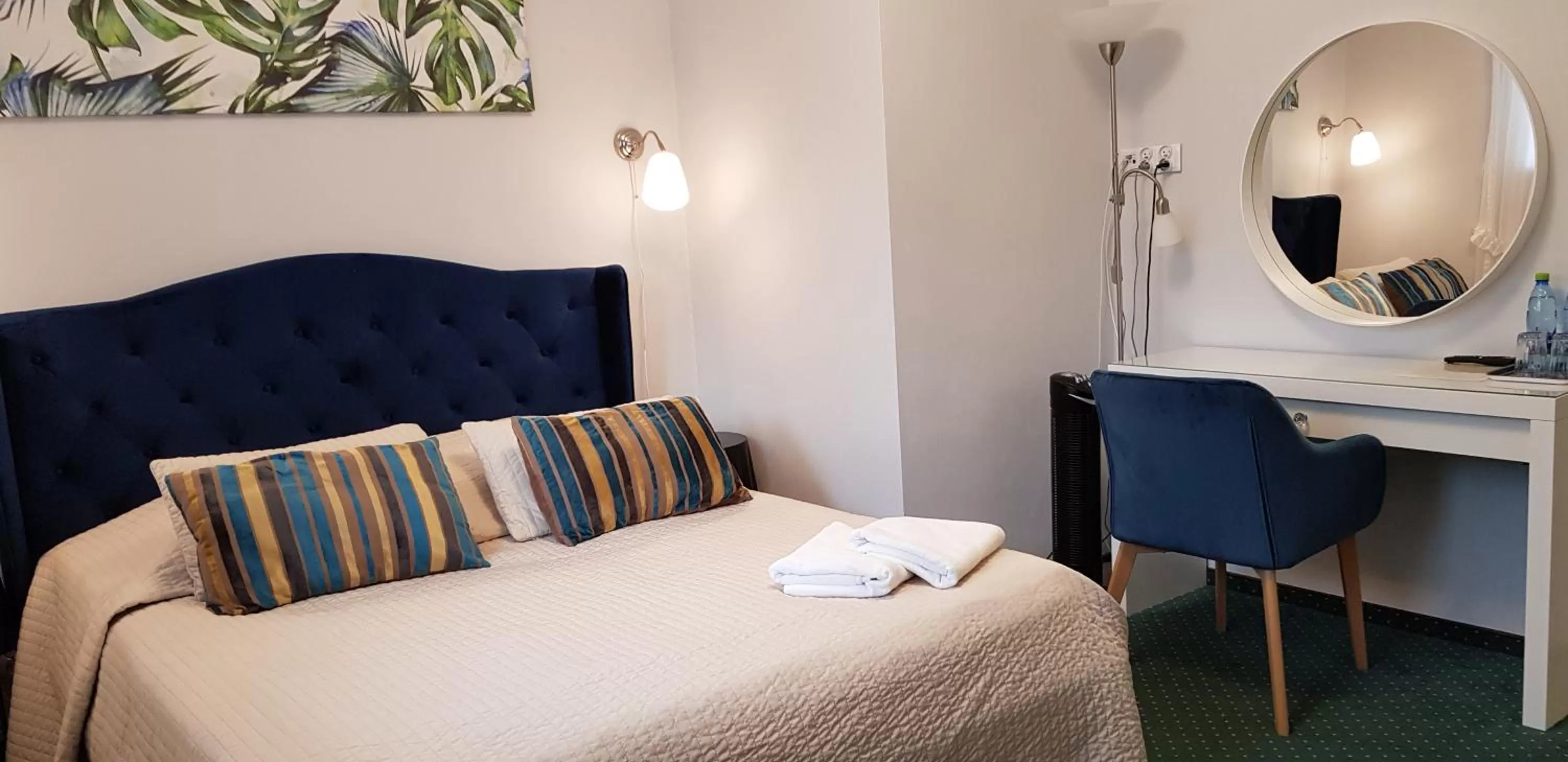 Photo of the whole room, Bed in "Arkadia"