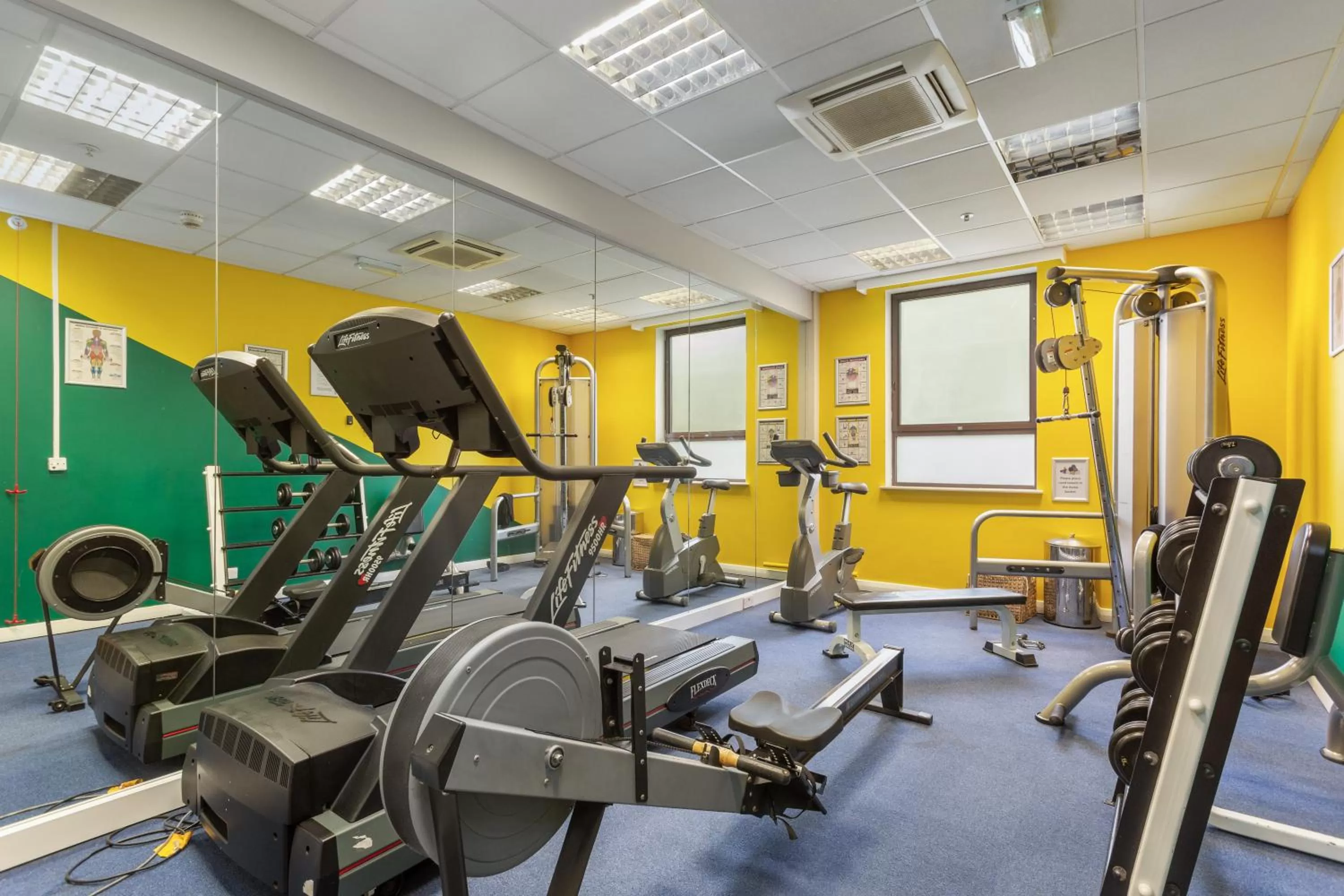 Fitness centre/facilities in Holiday Inn Leamington Spa - Warwick by IHG