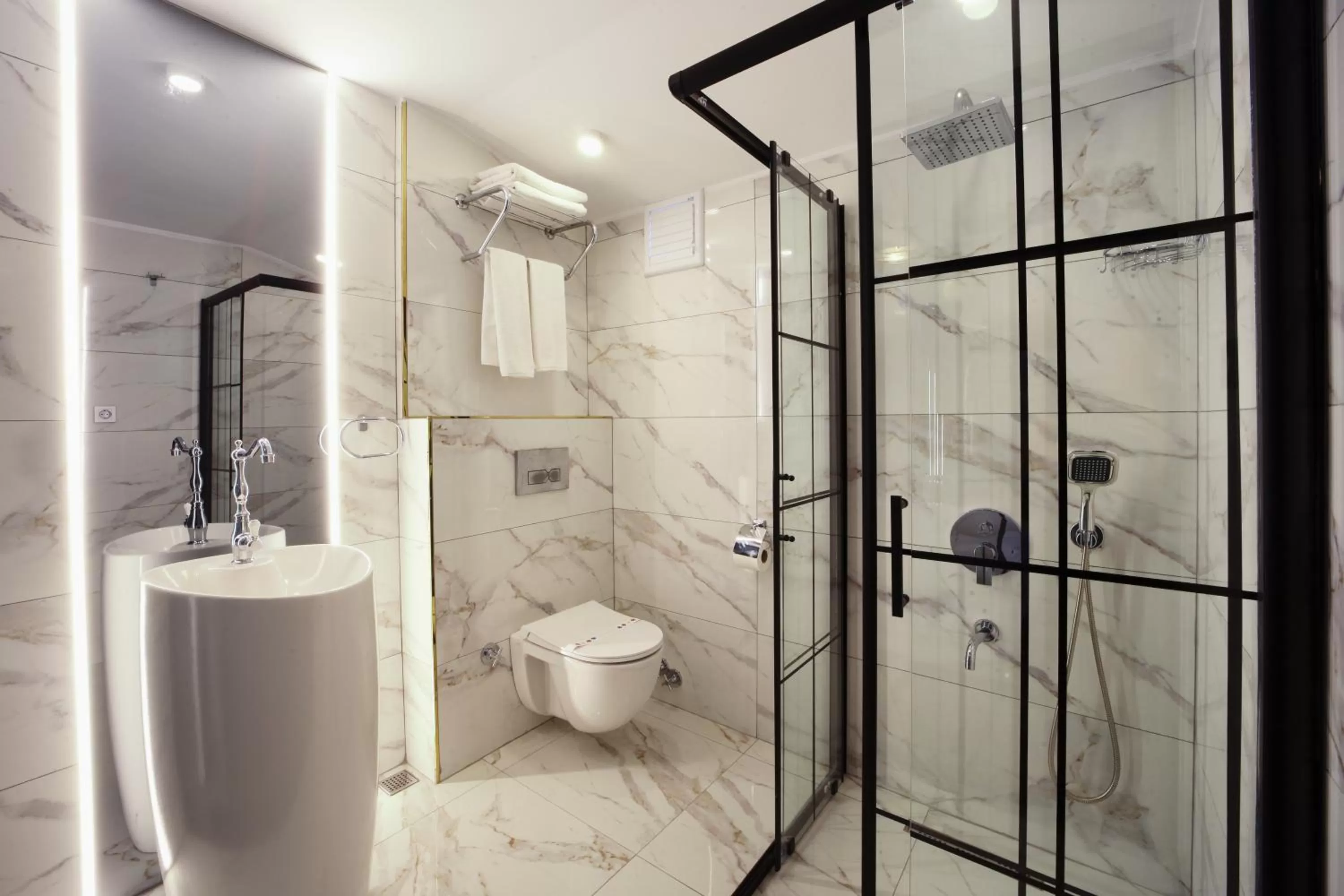 Bathroom in Harbiye Residence