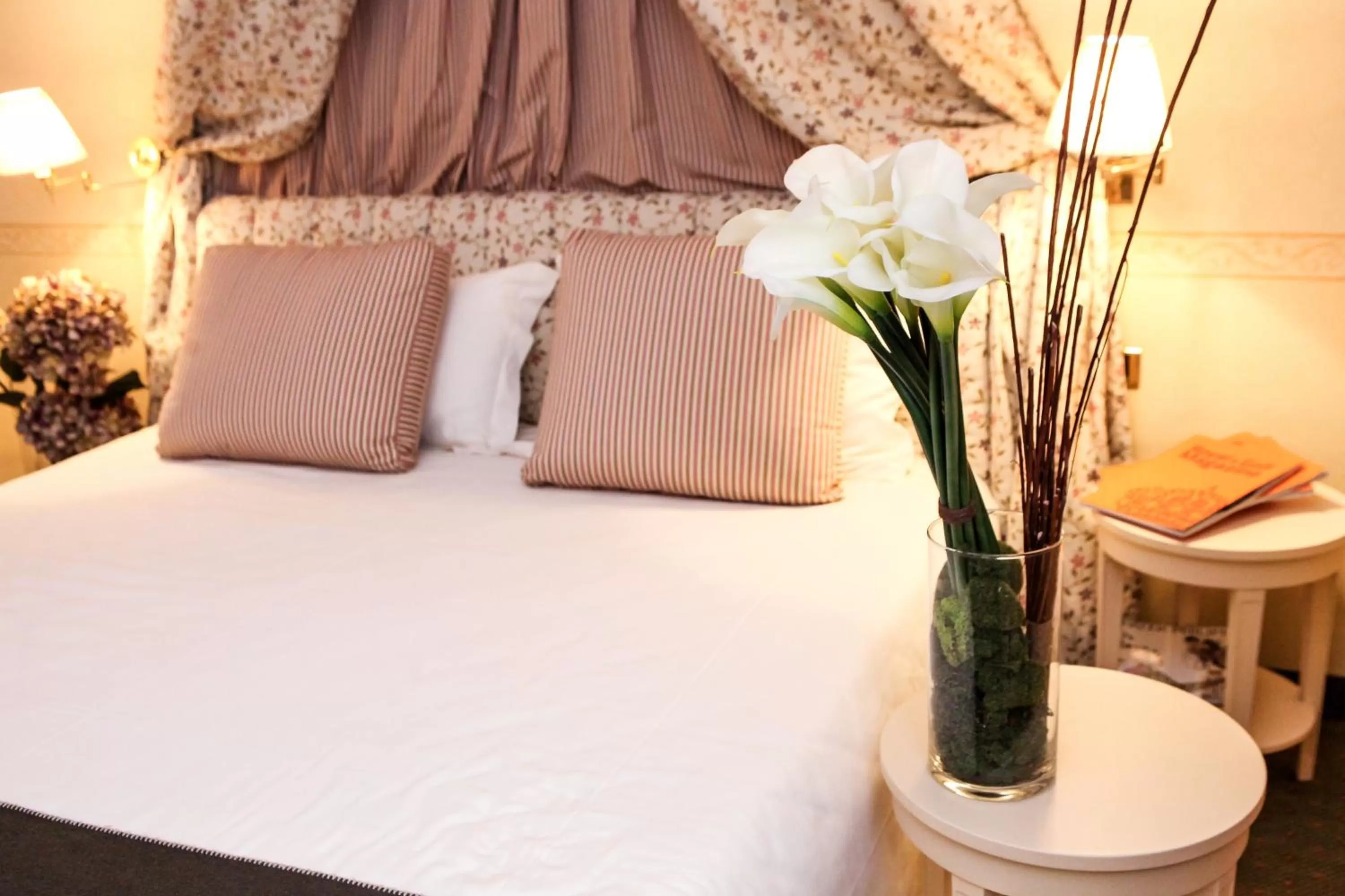 Bed in Grand Hotel Royal E Golf