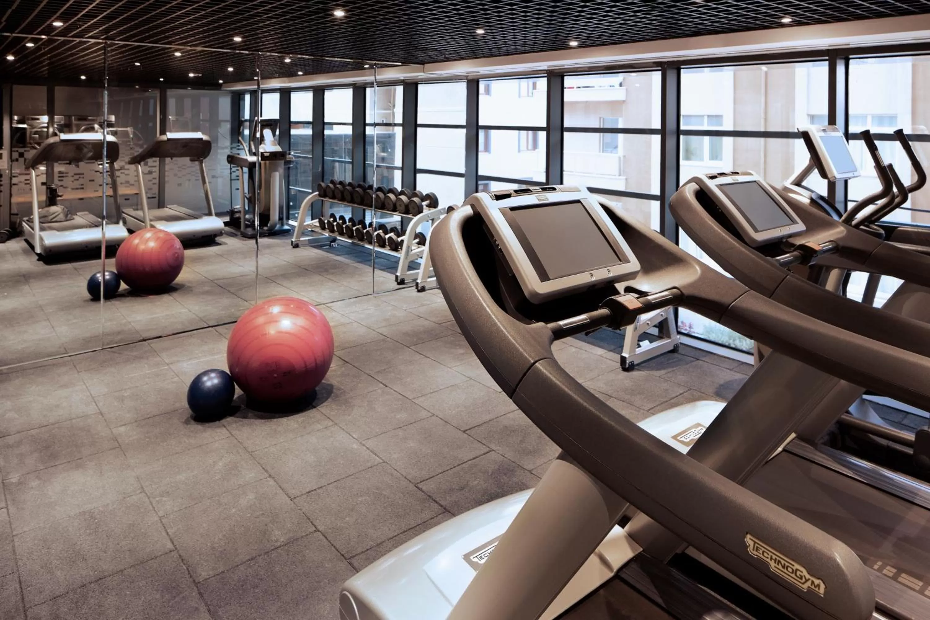 Fitness centre/facilities in Residence Inn by Marriott Istanbul Atasehir
