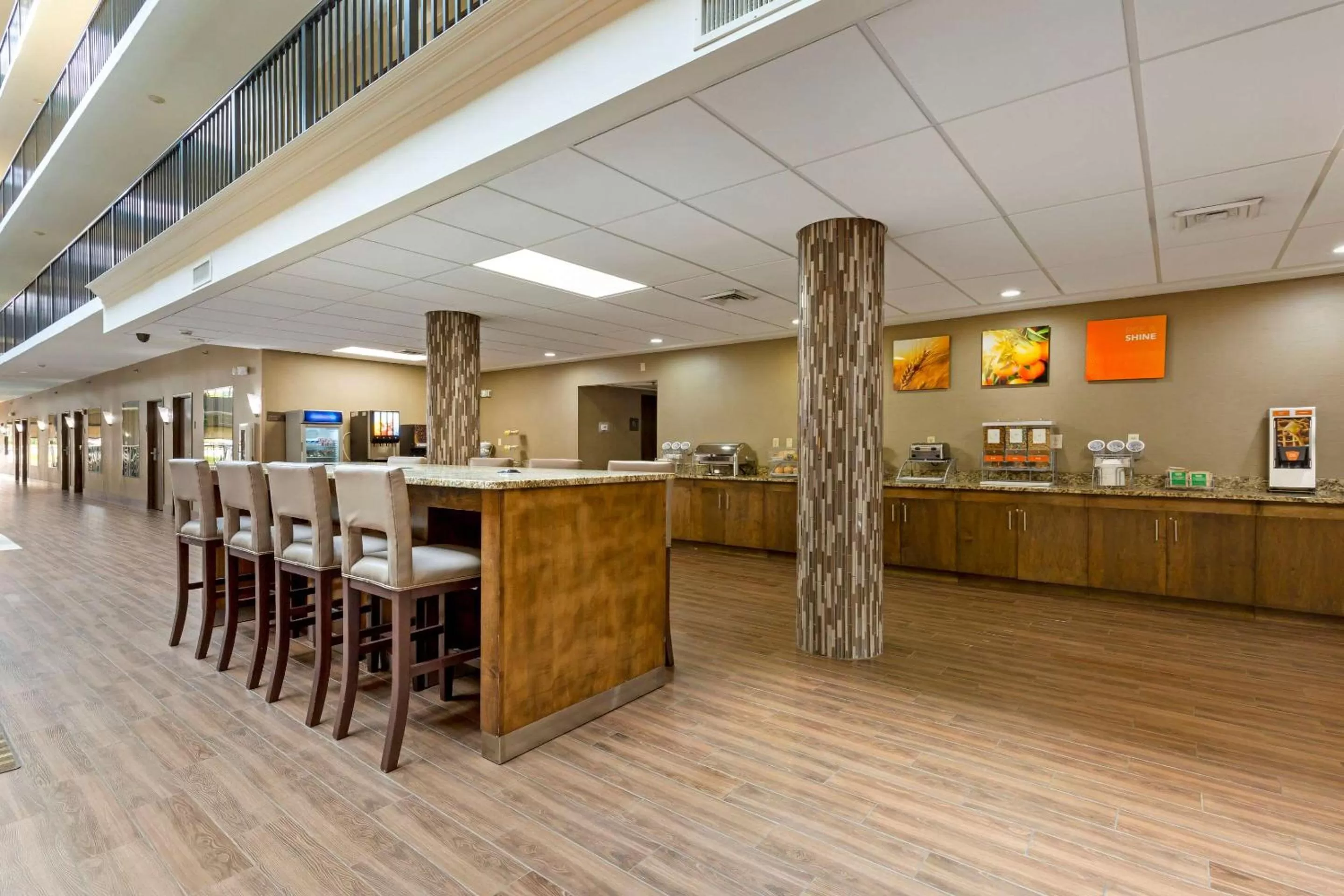 Restaurant/places to eat in Comfort Suites Fredericksburg South