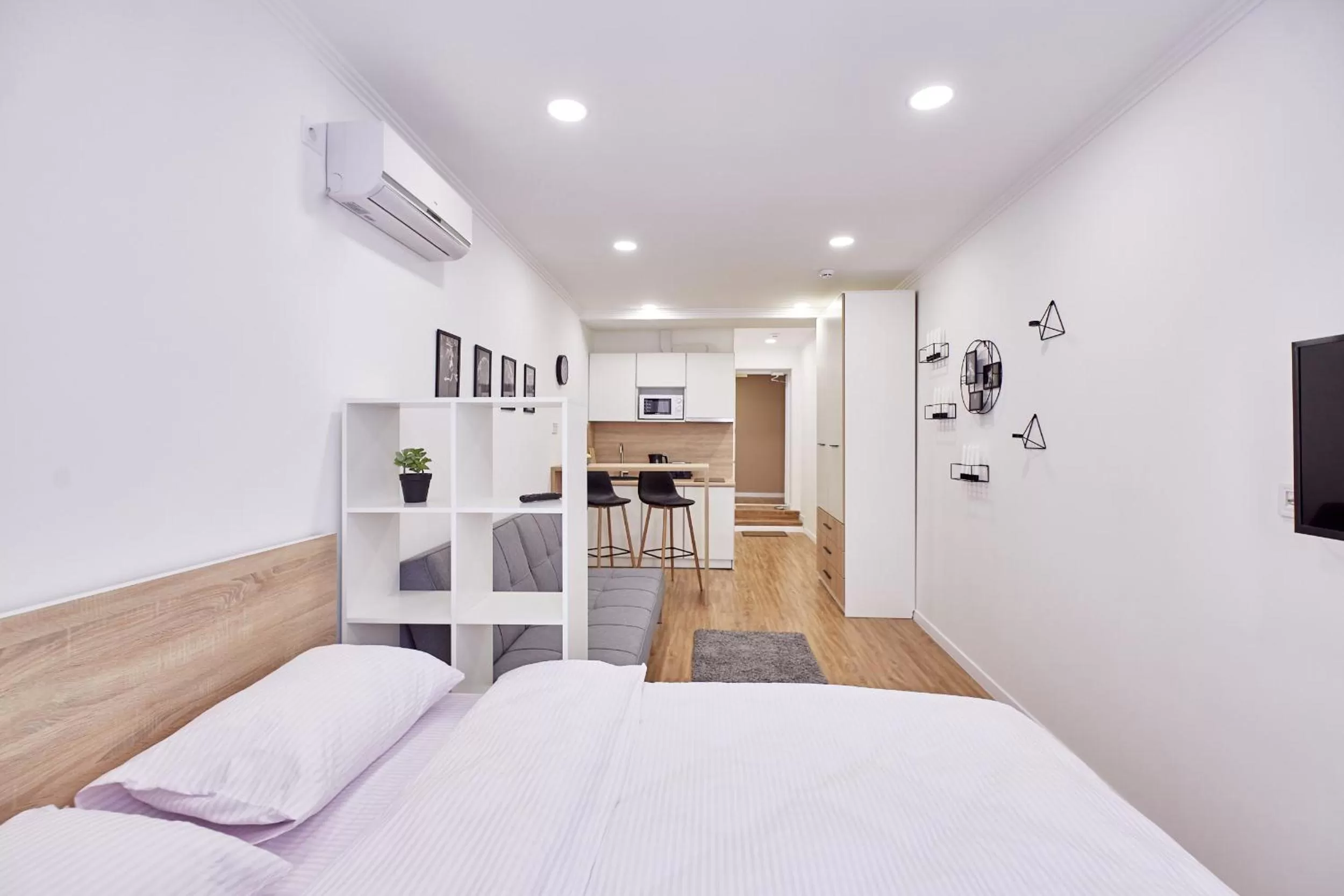 Photo of the whole room, Bed in Nordian