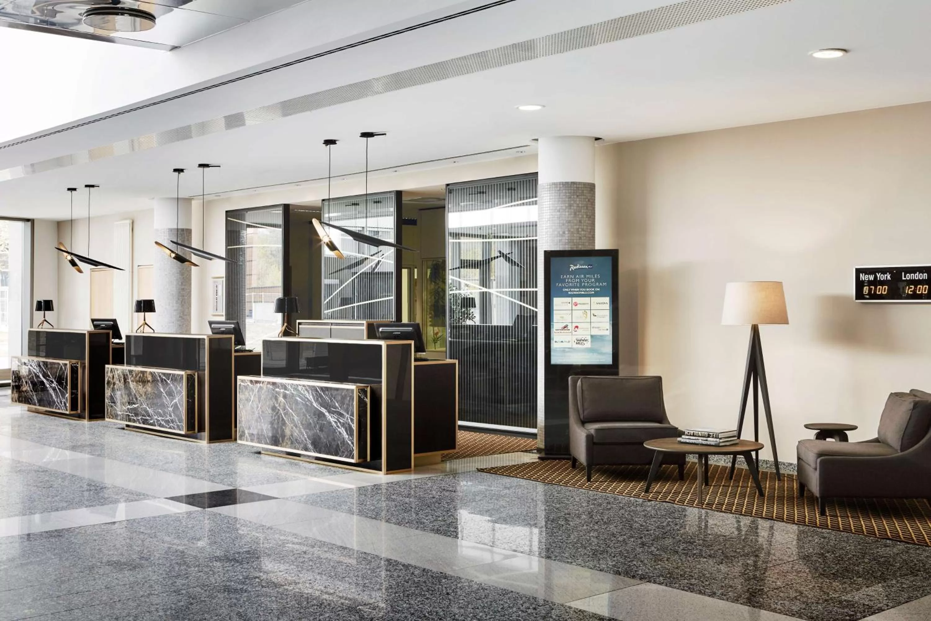Lobby or reception in Radisson Blu Hotel Hannover