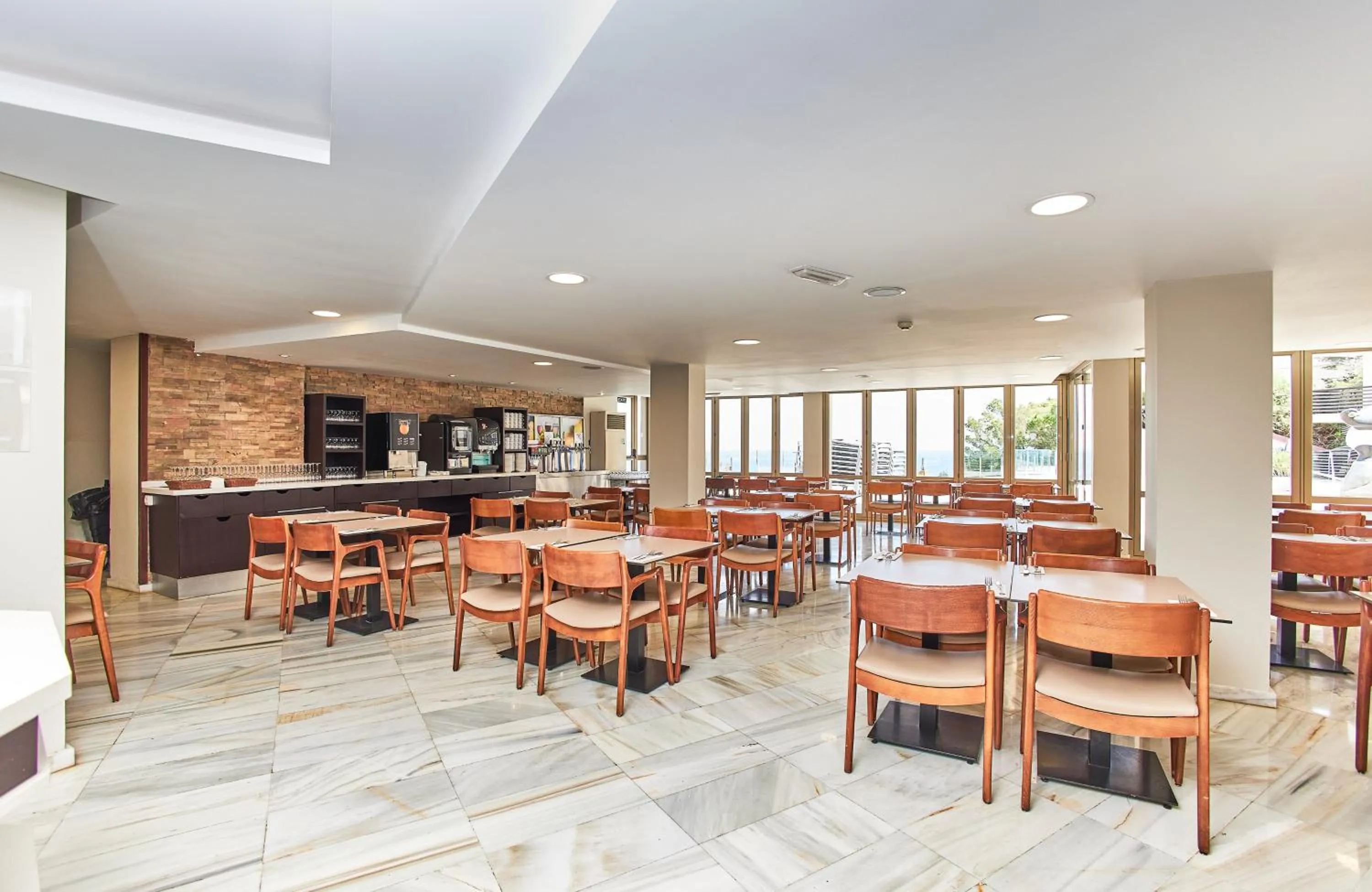 Restaurant/Places to Eat in Alua Palmanova Bay