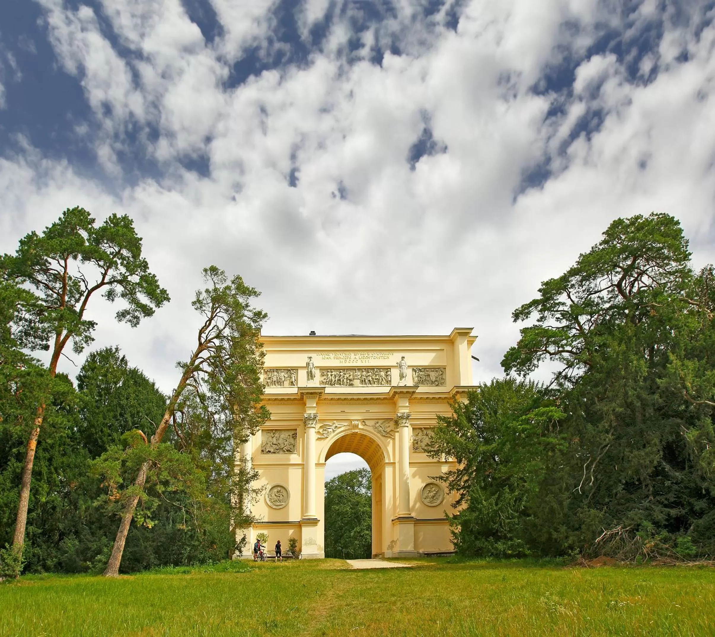 Nearby landmark in Wine & Wellness hotel Besední dům