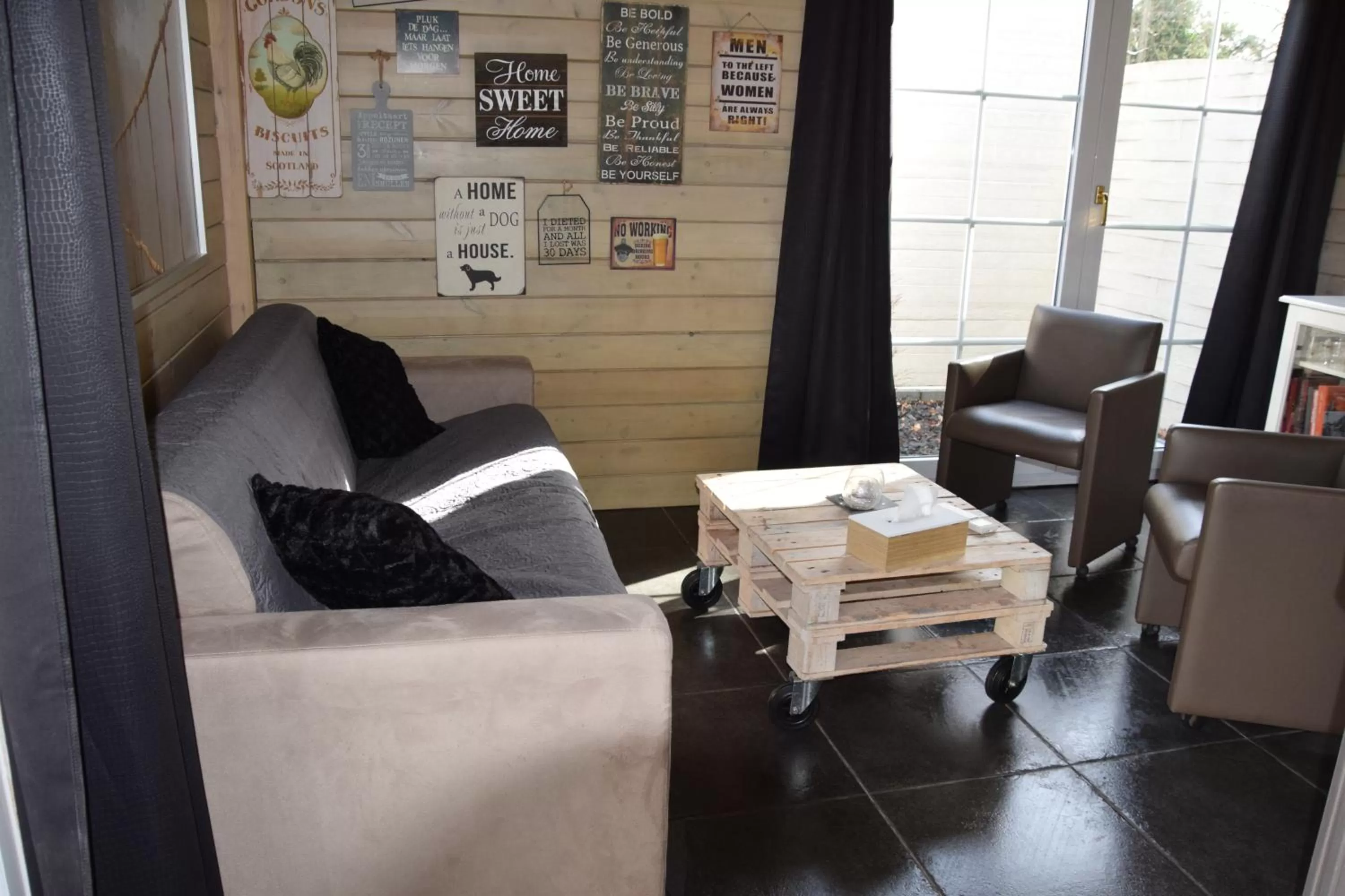 Seating Area in B&B Jo - Li