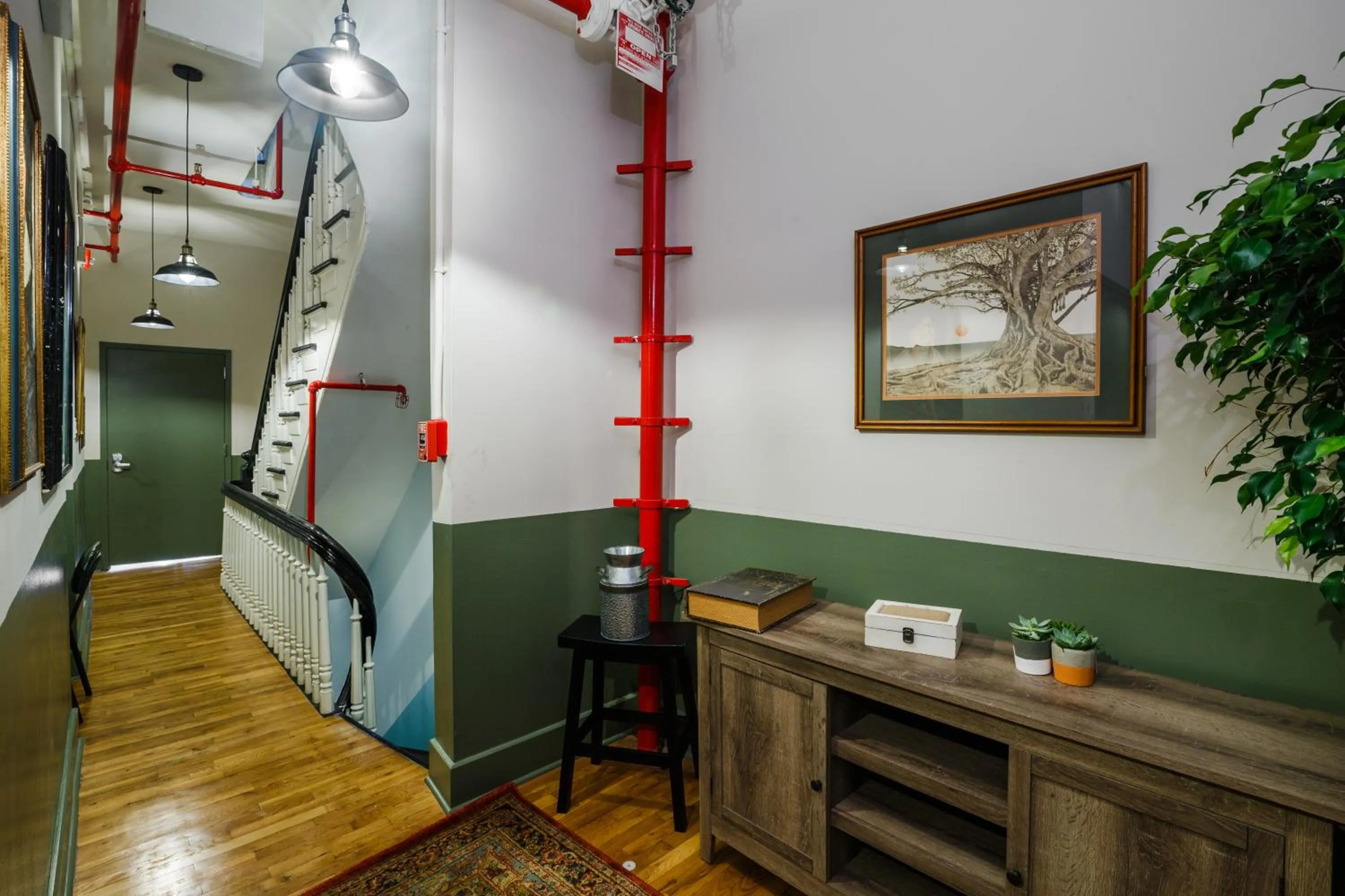 Property building in Lamartine Chelsea