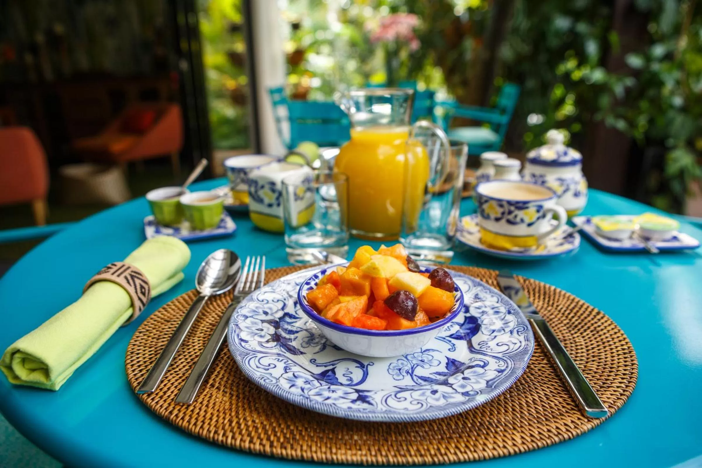 Breakfast in Patio del Mundo