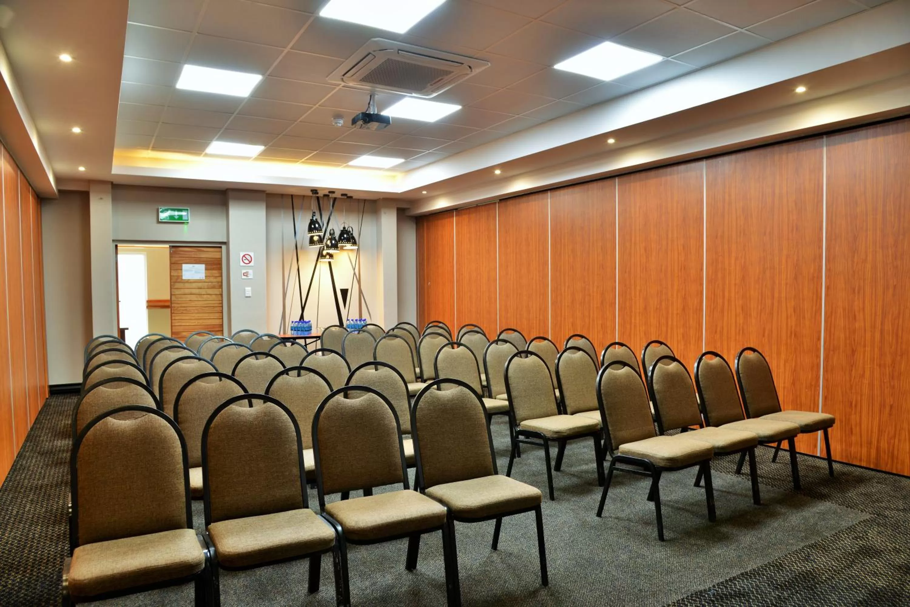 Business facilities in BON Hotel Empangeni