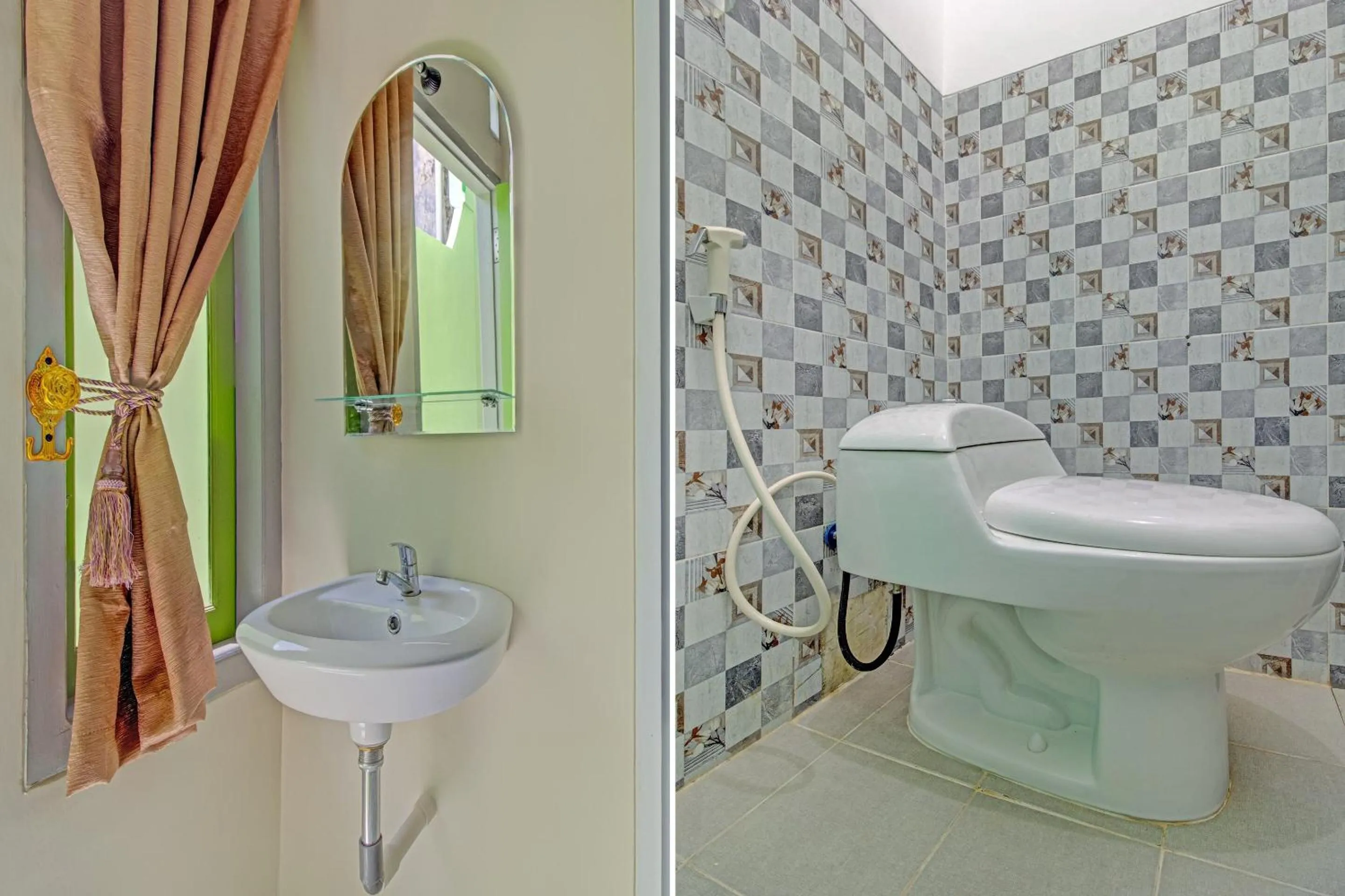 Bathroom in OYO 3774 Orchid 37 Syariah Guest House