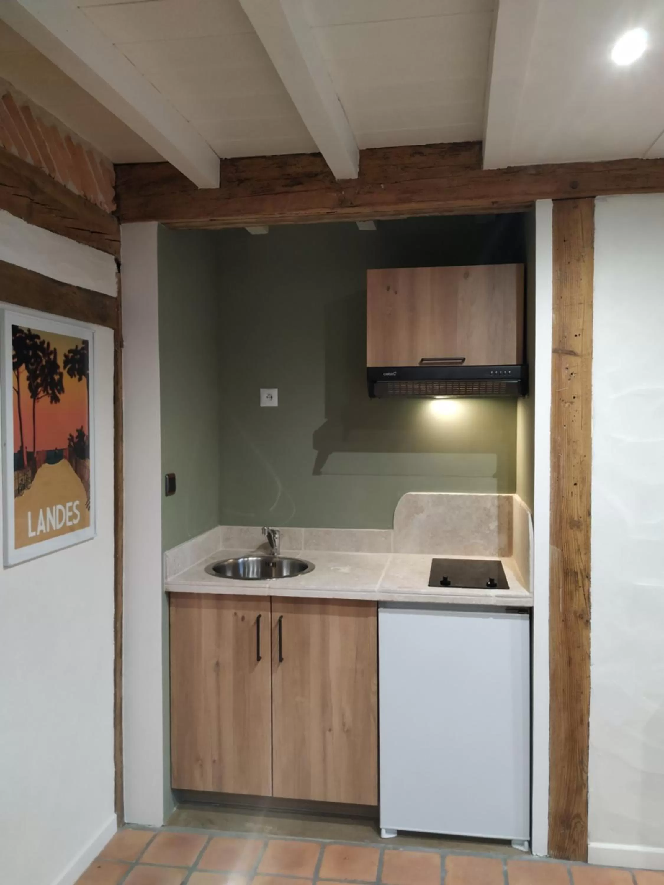 Kitchen or kitchenette in La résinière de pirique