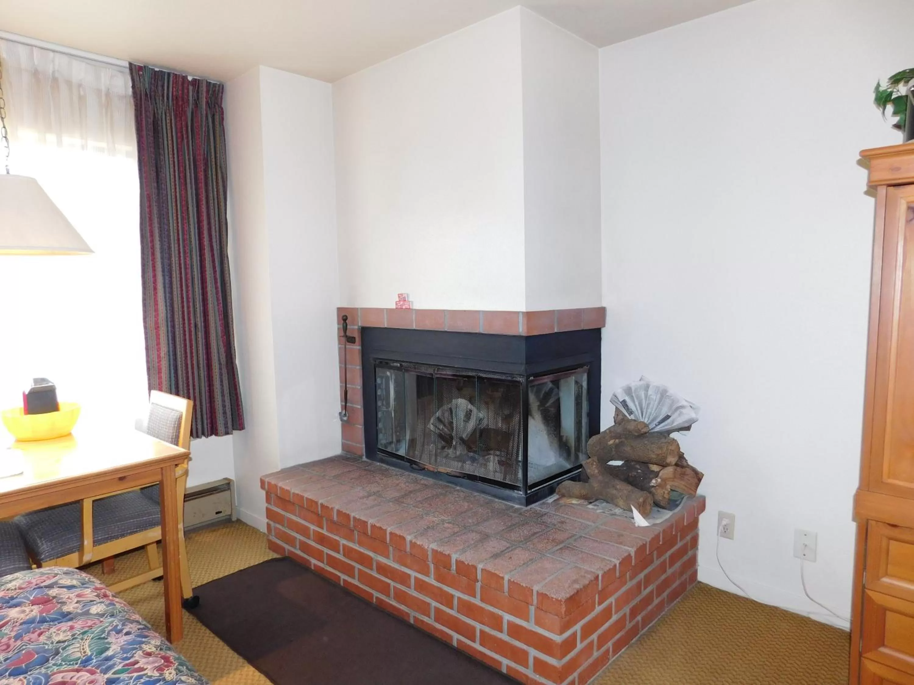 Area and facilities in Pacific Gardens Inn