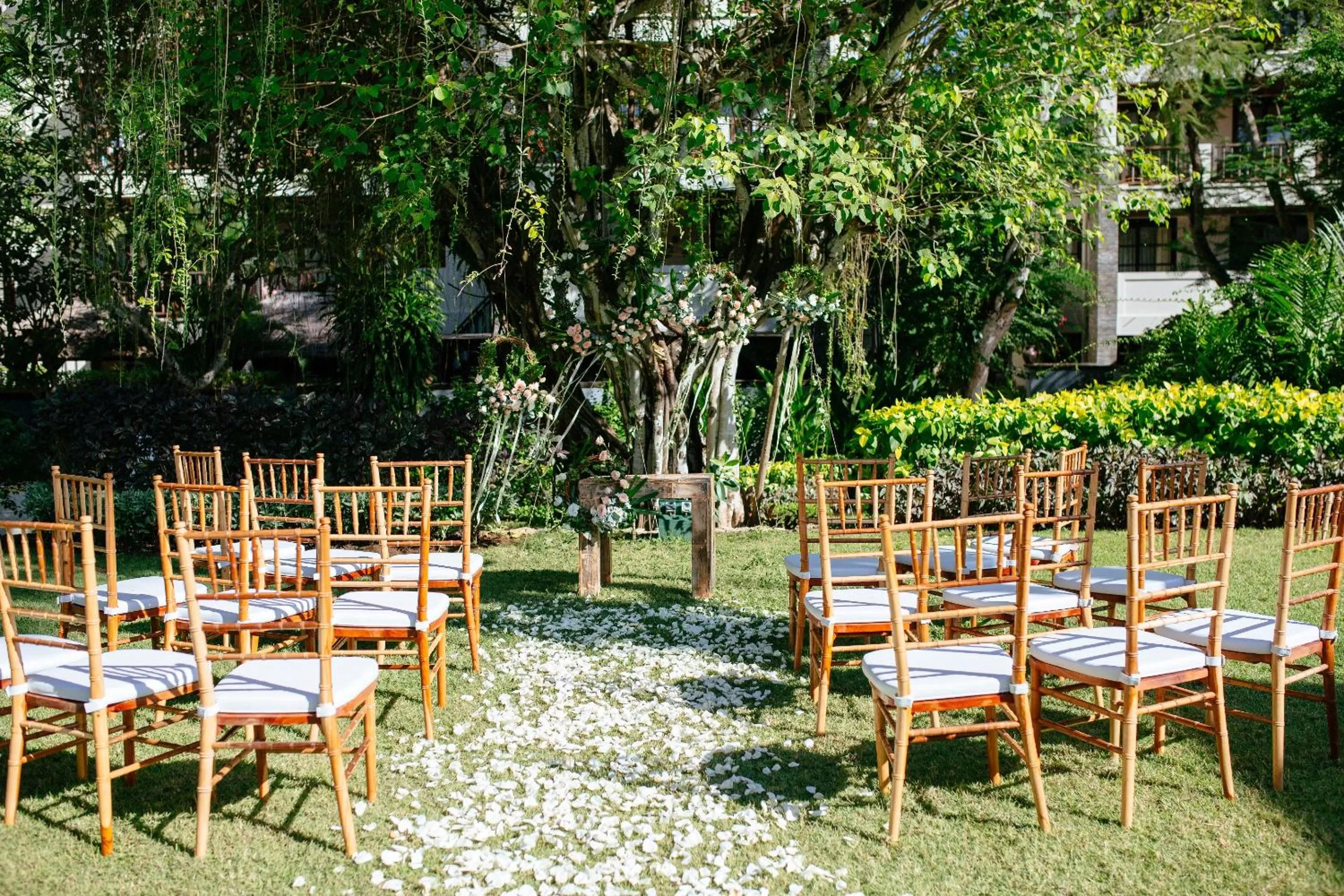 Garden in Novotel Bali Nusa Dua